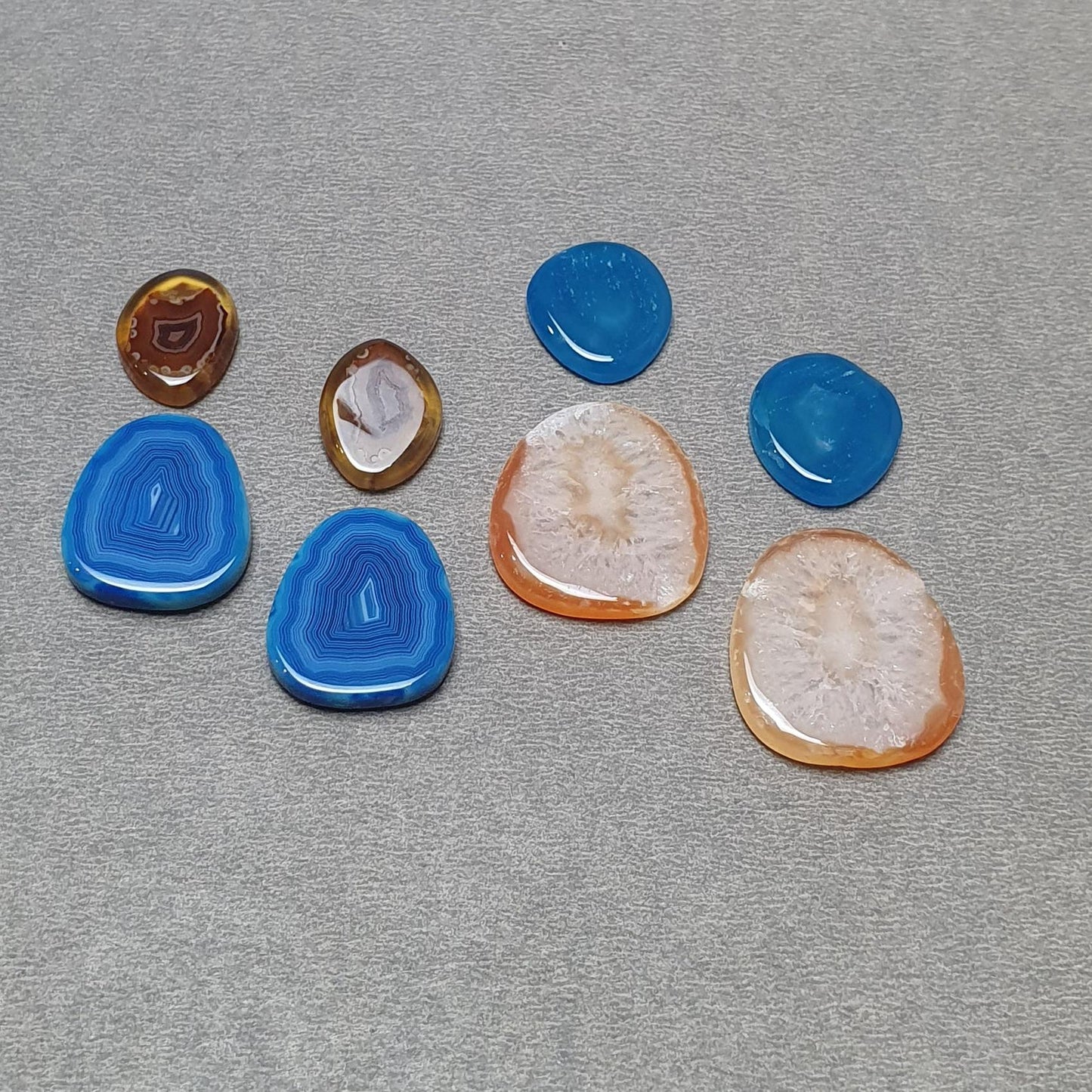 BOTSWANA AGATE Gemstone Cabochon : Natural Color Enhanced Bi-Color Agate Uneven Shape 8pcs Set