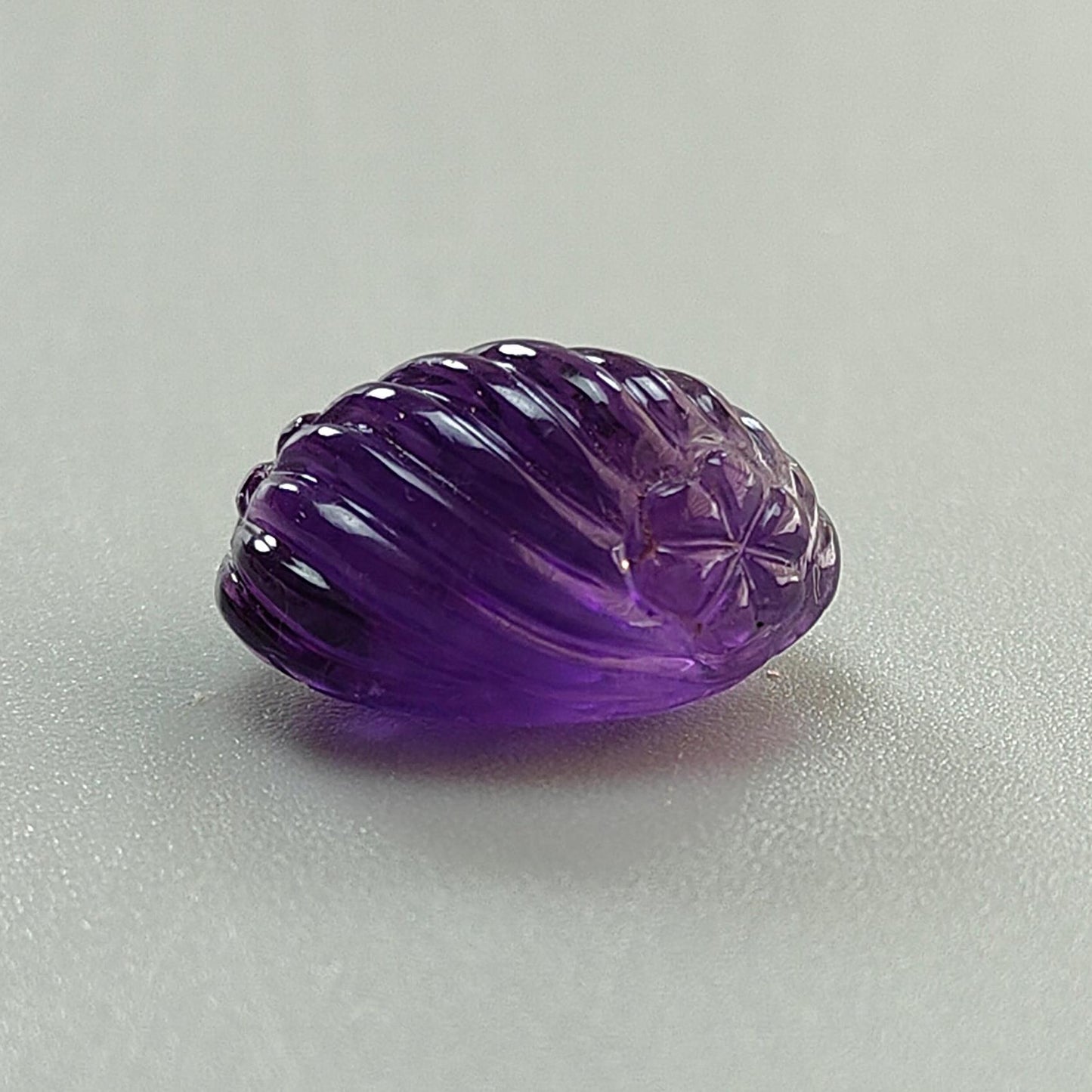 Purple Amethyst Quartz Gemstone Carving: Natural Untreated Unheated Amethyst Hand Carved Oval Shape 1pc for Jewelry February Birthstone