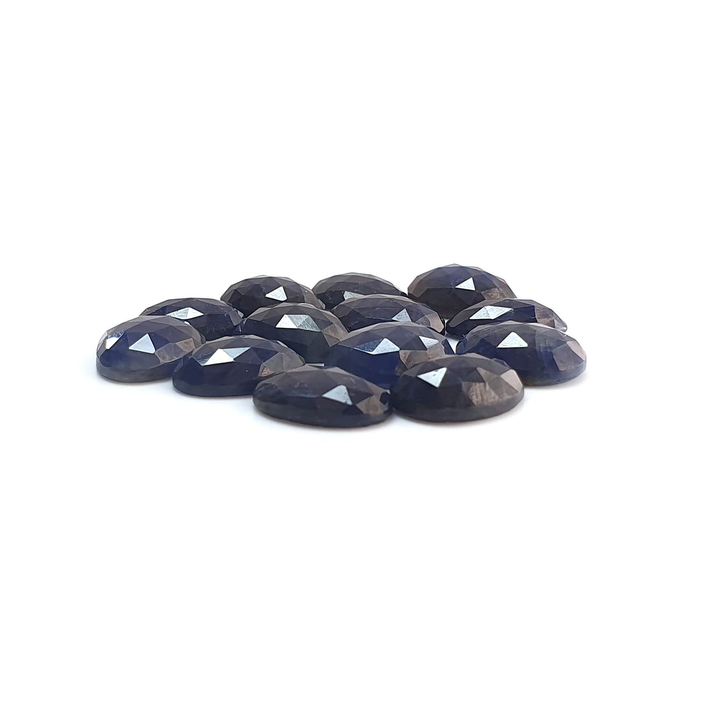 宝飾品用のサファイア