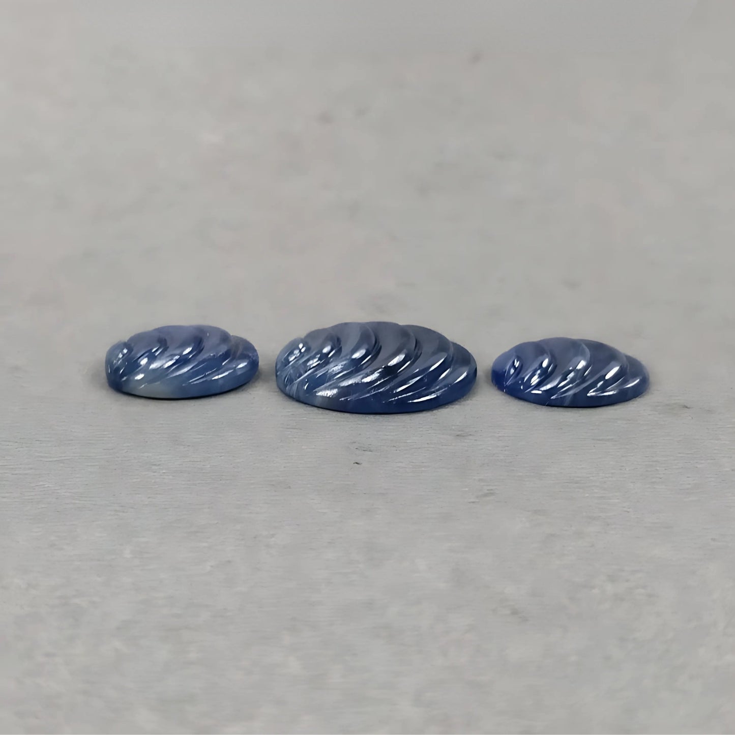 宝飾品用のサファイア