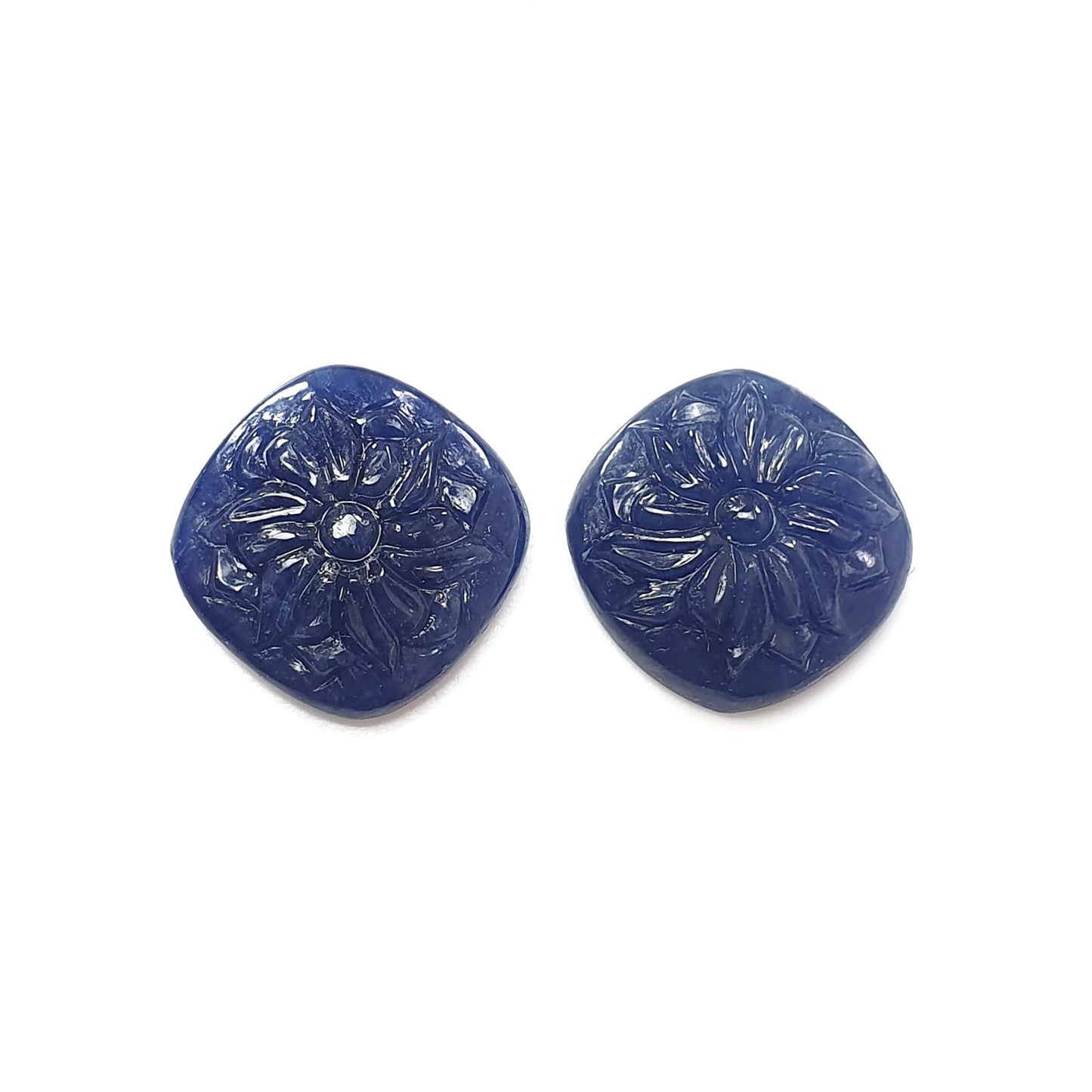intaglio a cuscino in zaffiro blu