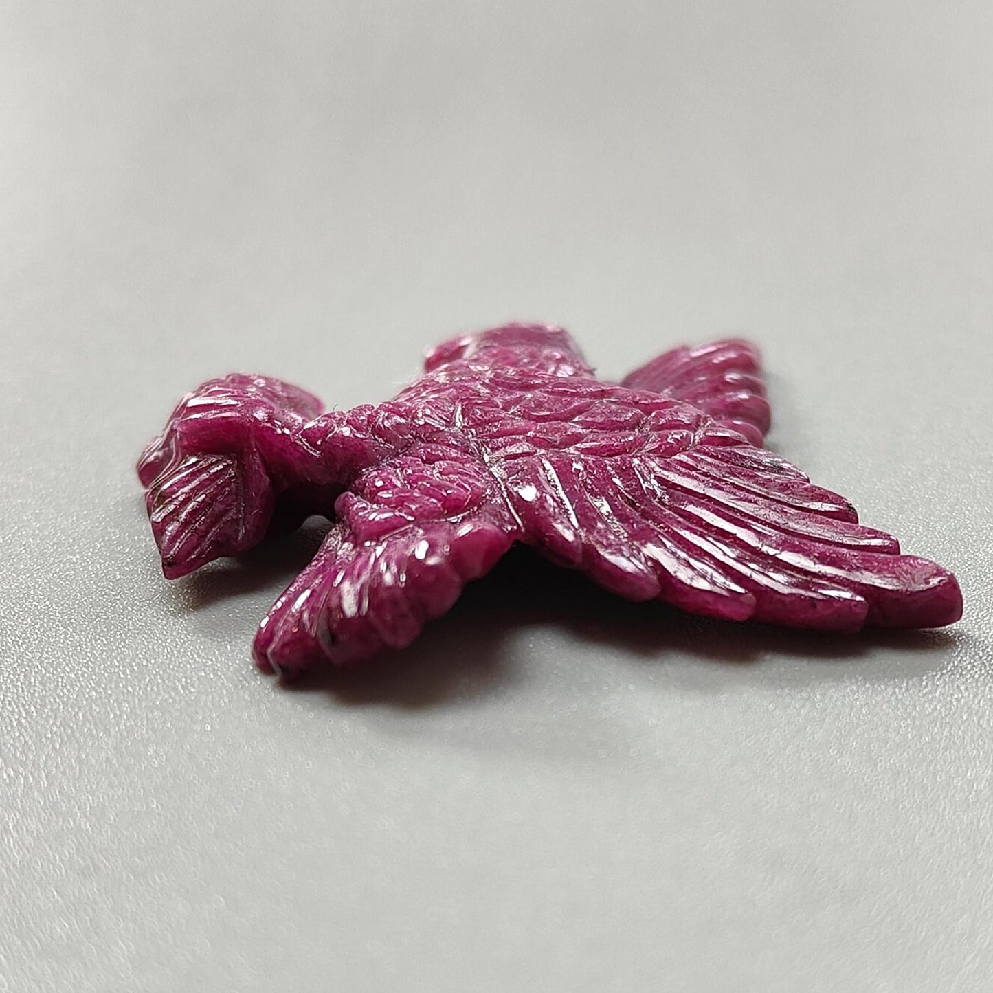Ruby Gemstone Sculpture Figurine: 92.00cts Natural Untreated Ruby Bird Carving 41*35mm July Birthstone