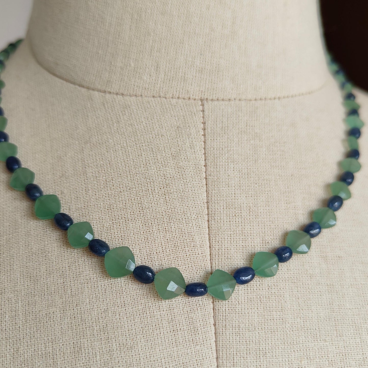 Sapphire & Quartz Beads Necklace : 11.65gms 925 Sterling Silver Blue Sapphire Green Quartz Briolette Faceted Plain Oval Cushion Necklace 18"