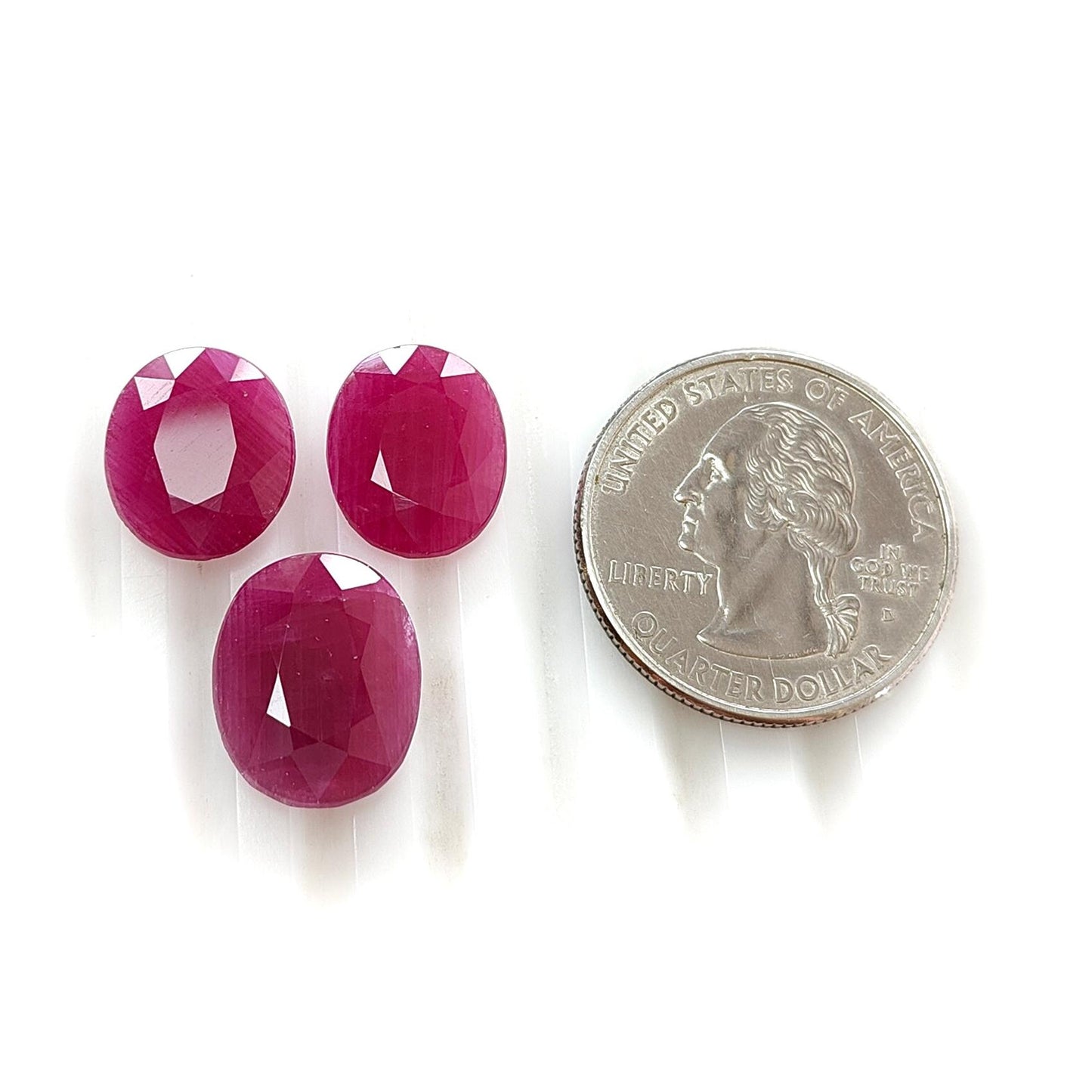 Ruby Gemstone Normal Cut : 23.30cts Natural Untreated Unheated Red Ruby Oval Shape 13.5*11.5mm - 15*12mm 3pcs