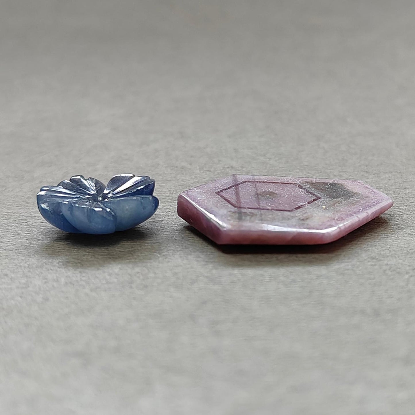 Rosemary Sheen SAPPHIRE Gemstone Flat Slices & Flower Carving : Natural Untreated Unheated Multi Sapphire Round , Hexagon Shapes Sets
