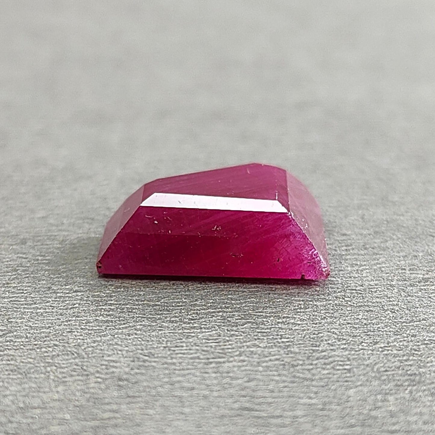 Ruby Gemstone Step Cut : 11.42cts Natural Untreated Unheated Red Ruby Trapezium Shape 14*16mm 1pc
