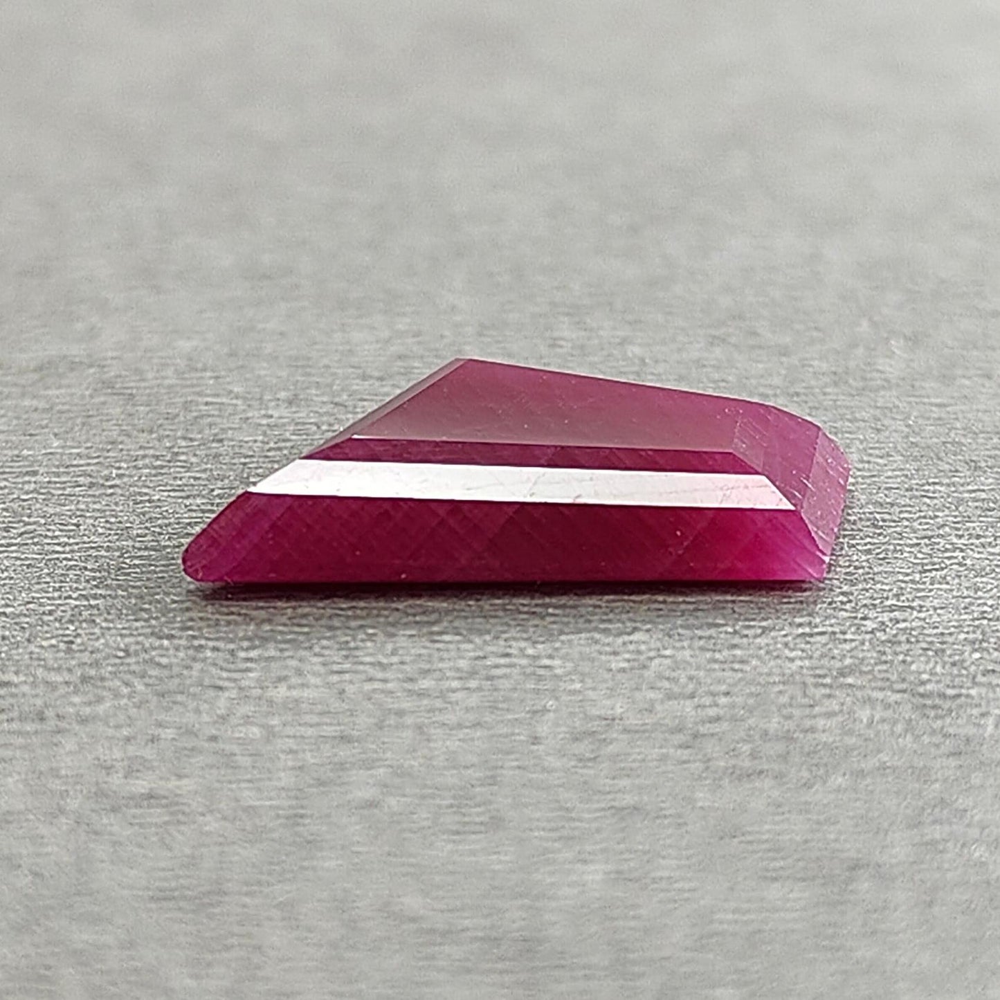 Ruby Gemstone Step Cut : 12.00cts Natural Untreated Unheated Red Ruby Trapezium Shape 17*16mm 1pc
