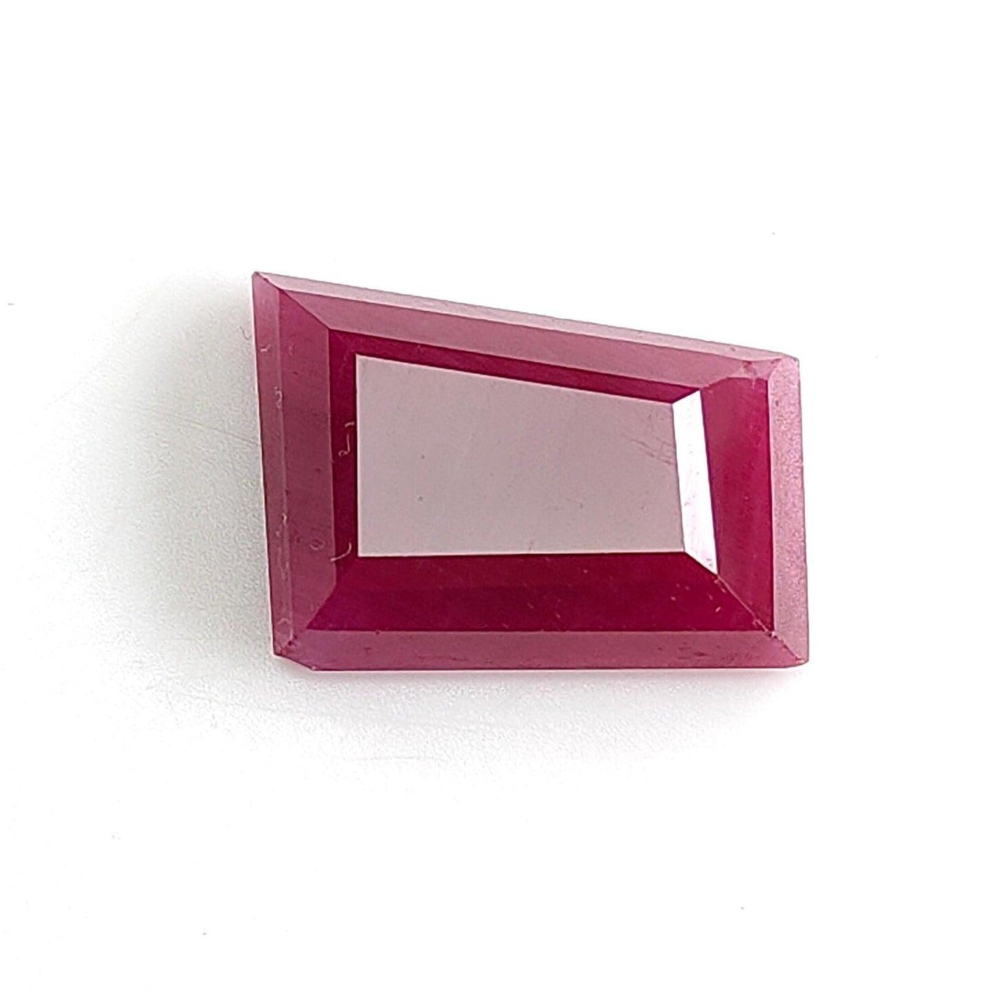 Ruby Gemstone Step Cut : 13.80cts Natural Untreated Unheated Red Ruby Trapezium Shape 17*12mm 1pc