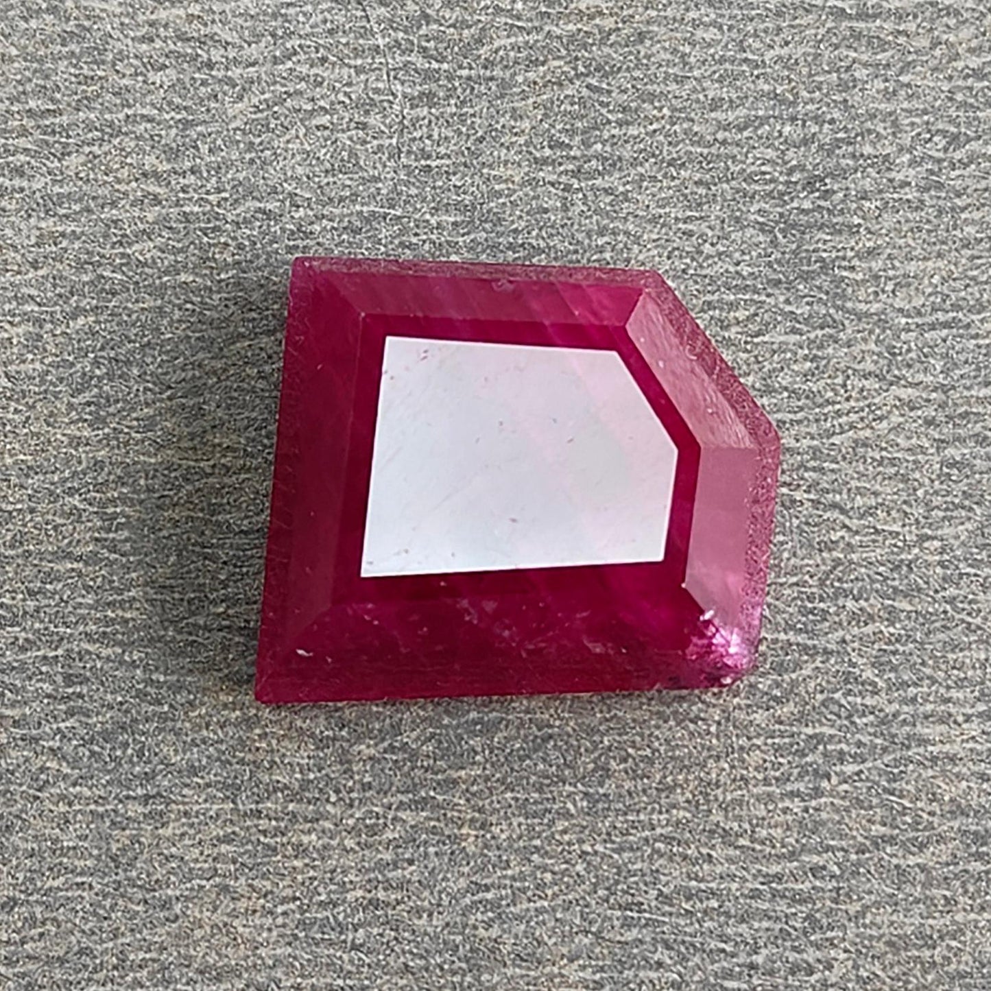 Ruby Gemstone Step Cut : 17.00cts Natural Untreated Unheated Red Ruby Trapezium Shape 16*15mm 1pc