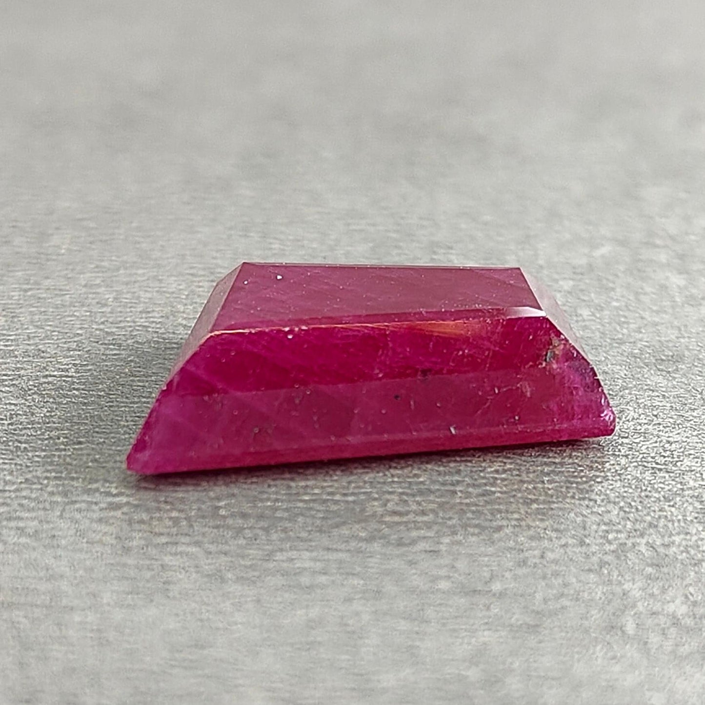 Ruby Gemstone Step Cut : 18.50cts Natural Untreated Unheated Red Ruby Trapezium Shape 19*16mm 1pc