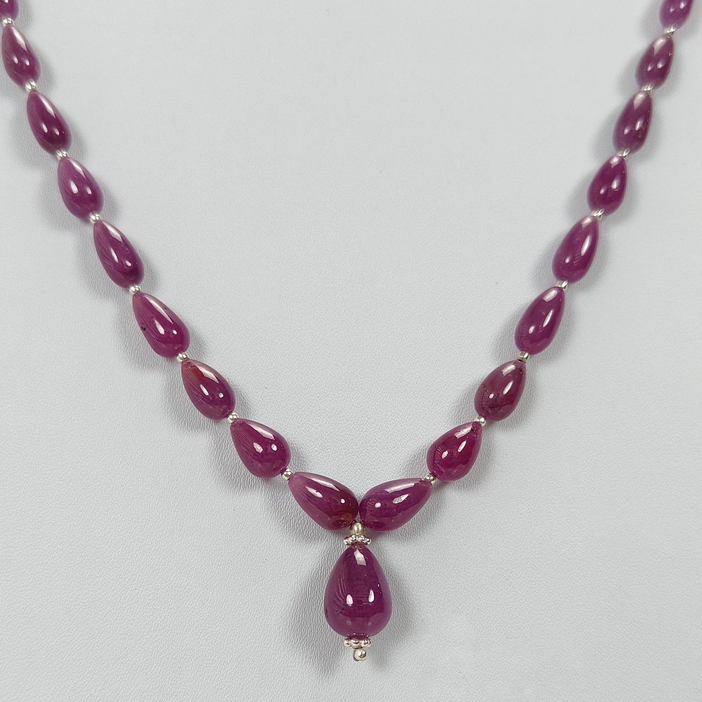 Ruby Gemstone Beads Necklace : 22.50gms (Apx) 925 Sterling Silver Purple Ruby Gemstone Plain Teardrops Necklace 6mm - 12mm 19.5" (Apx)