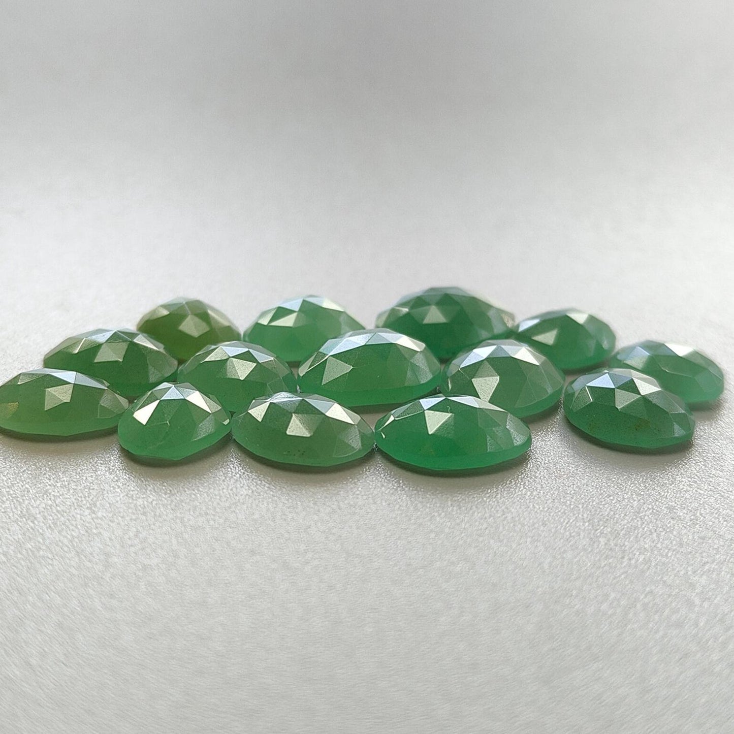 GREEN QUARTZ Gemstone Rose Cut : Natural Untreated Unheated Quartz Both Side Faceted Uneven Shape Lots