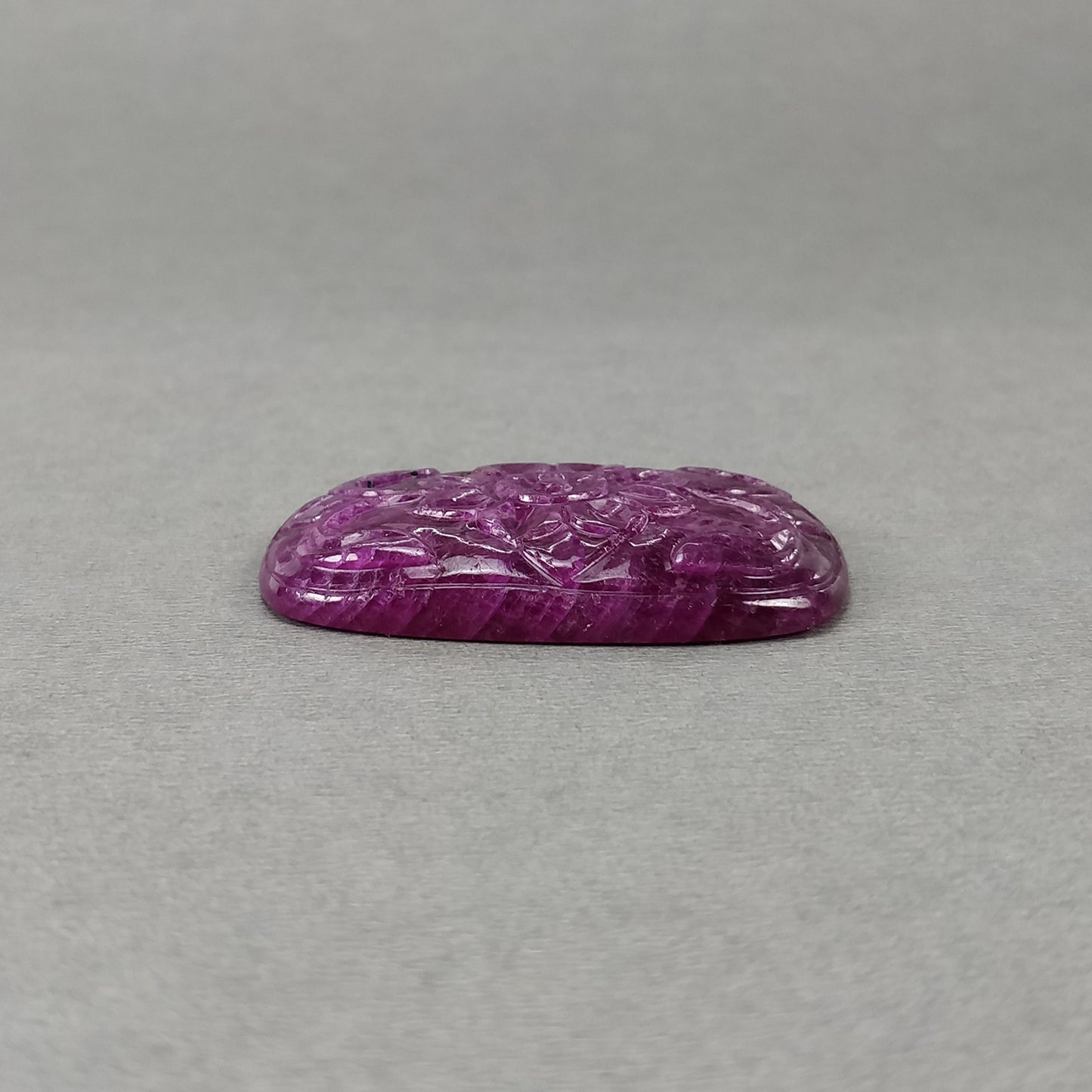 Ruby Gemstone Carving : 107.45cts Natural Untreated Red Ruby Hand Cushion Shape 43*29mm