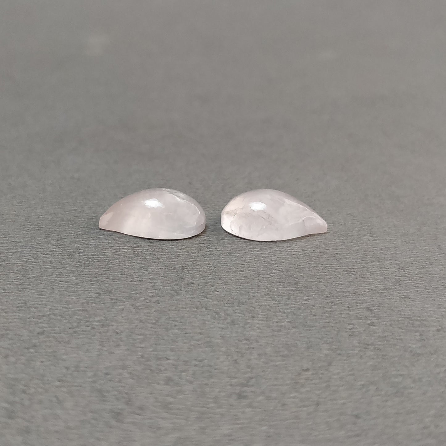 PINK ROSE QUARTZ Gemstone Cabochon : 9.80cts Natural Untreated Unheated Quartz Leaf Shape 14*10mm Pair
