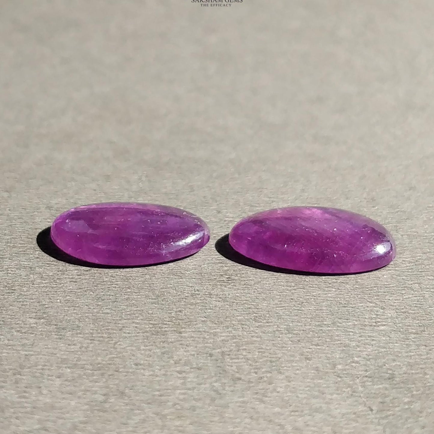 Purple Sapphire Gemstone Cabochon : 14.00cts Natural Untreated Untreated Sapphire Egg Shape 16*13mm Pair