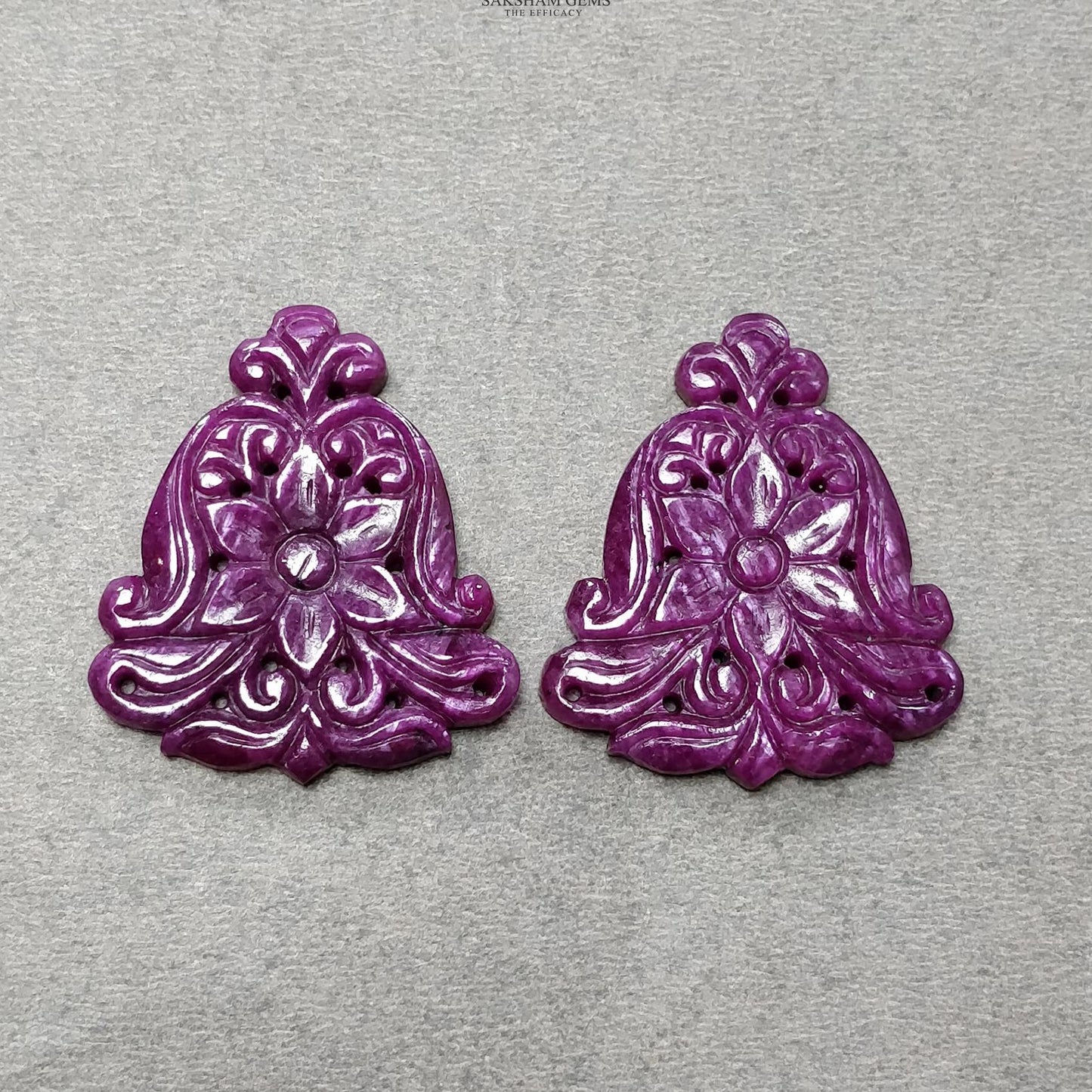 Red RUBY Gemstone Carving : 80.50cts Natural Untreated Unheated Ruby Floral Hand Carved Triangle Shape 35*30 Pair