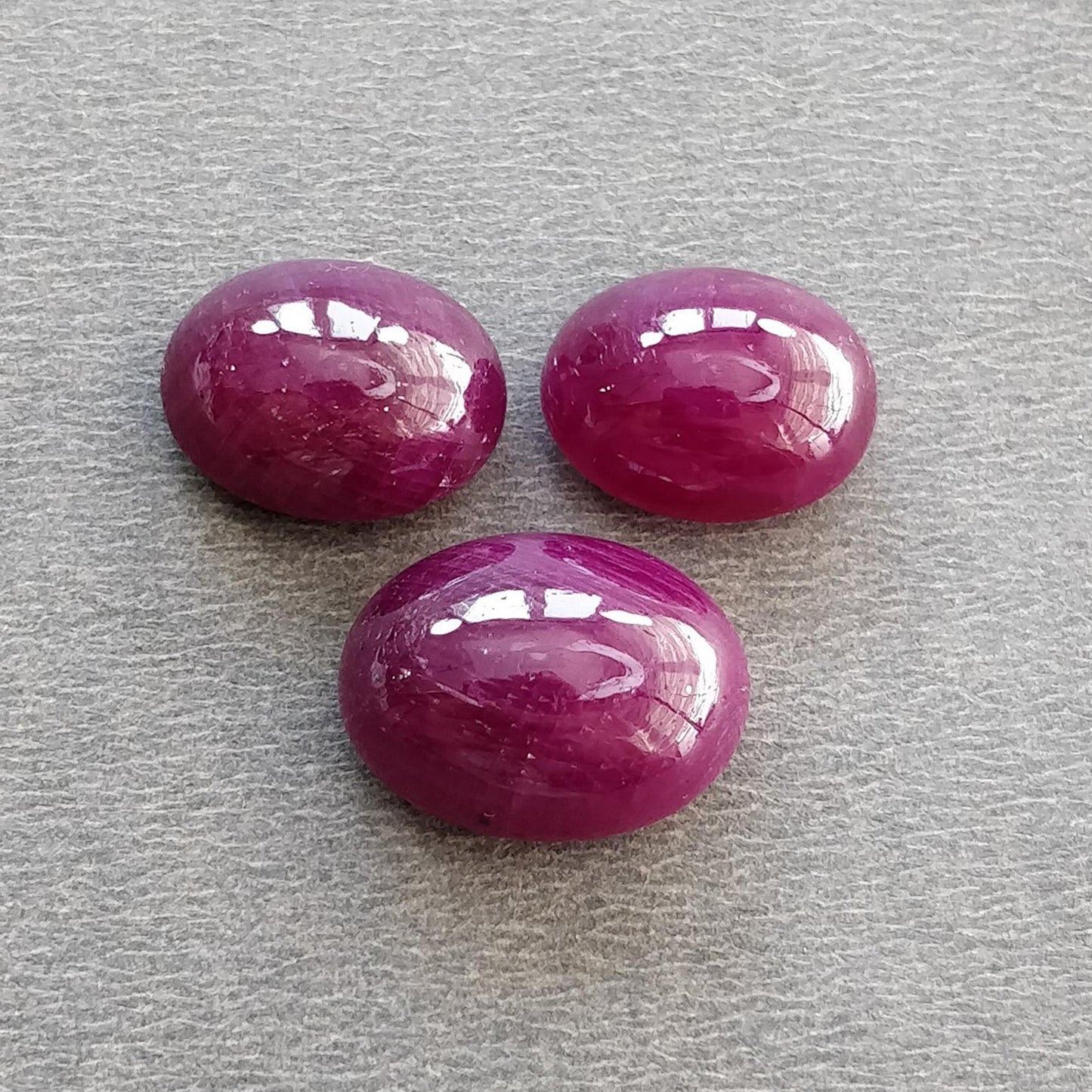 Ruby Gemstone Cabochon : Natural Untreated Unheated Red Ruby Oval & Cushion Shape