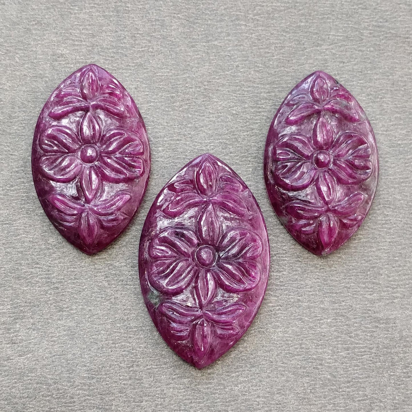 RUBY Gemstone Carving : 86.55cts Natural Untreated Unheated Red Ruby Hand Carved Marquise Shape 31*19mm - 35*21mm 3pcs