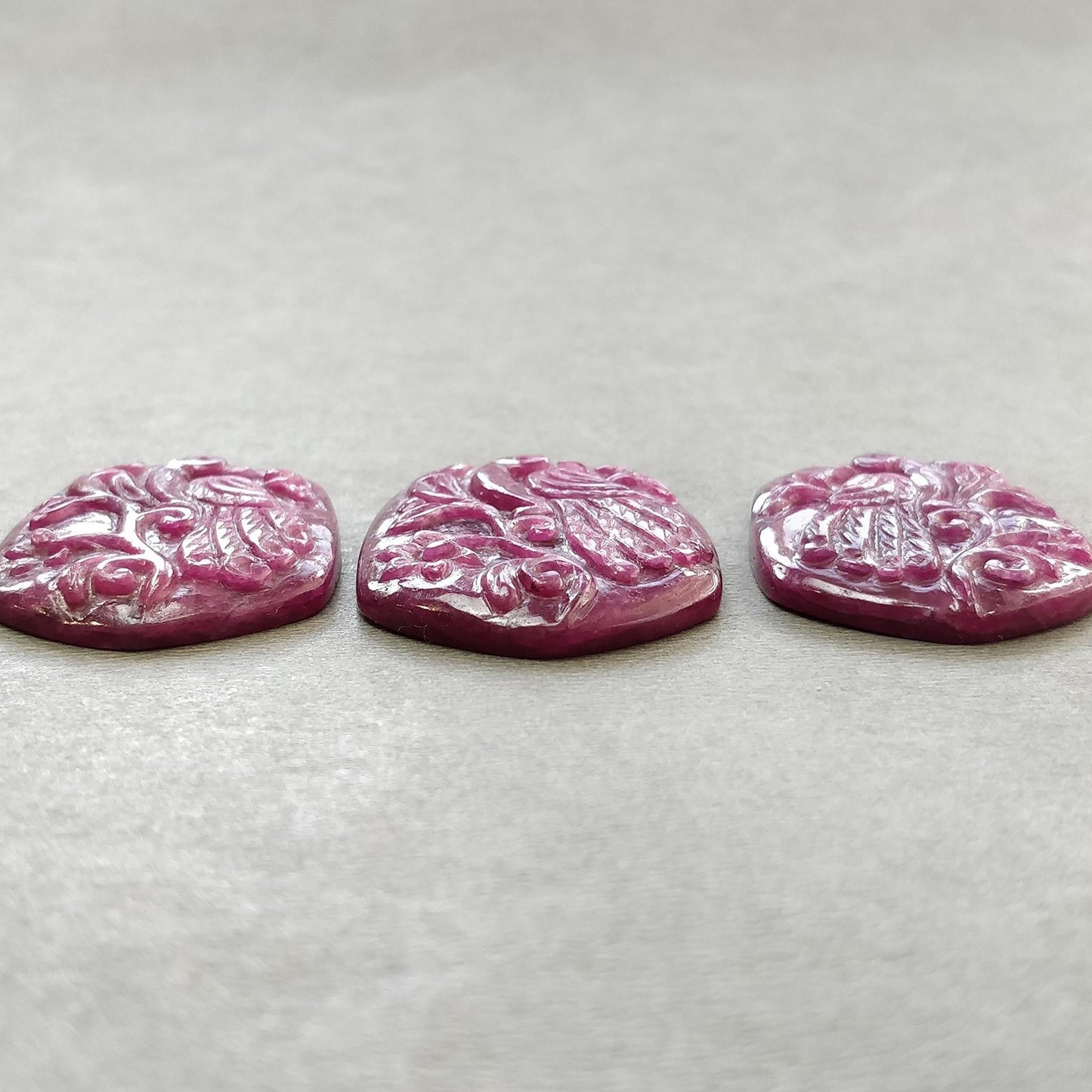 RUBY Gemstone Carving : 128.00cts Natural Untreated Unheated Red Ruby Hand Carved Peacock 34*24mm - 36*26mm 3pcs