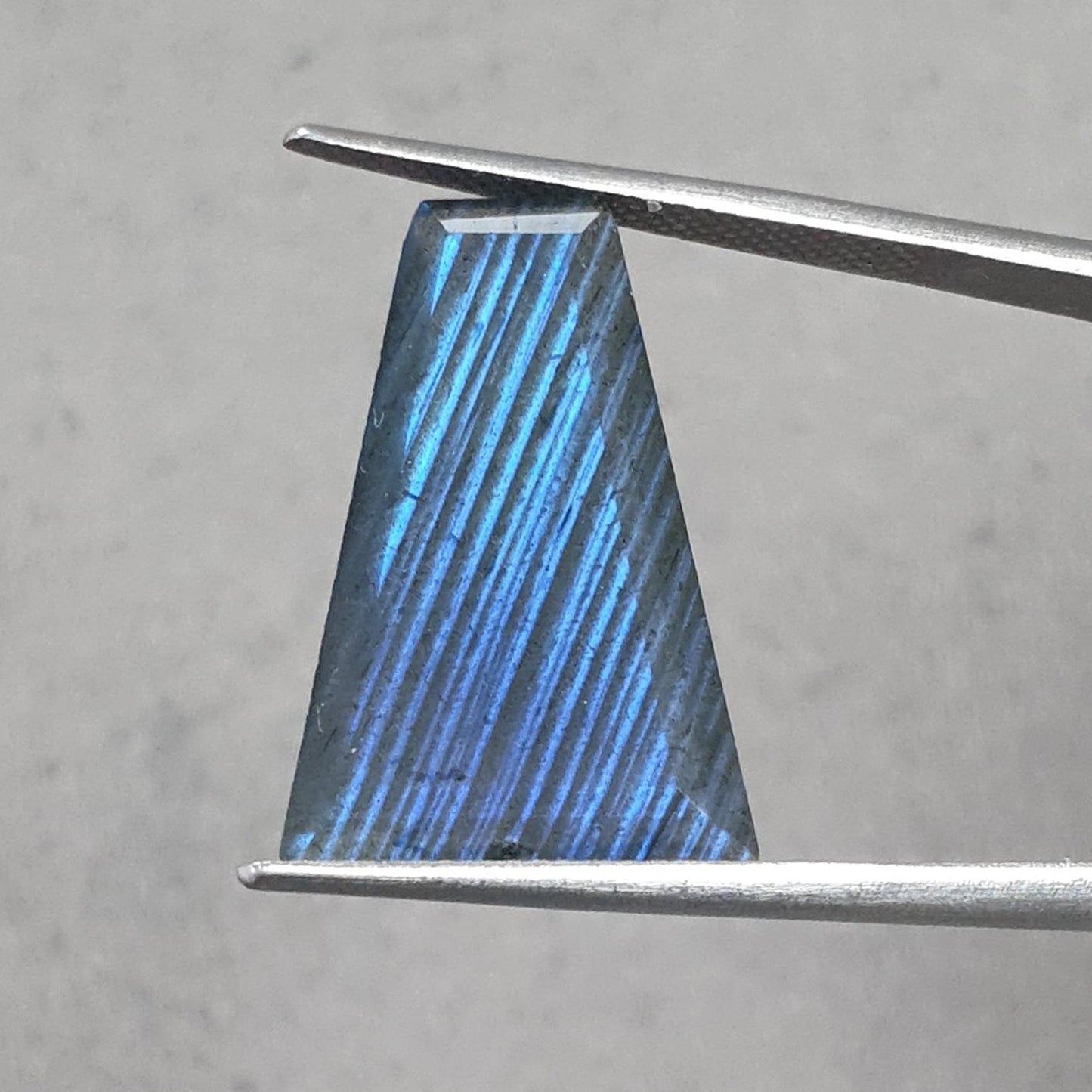 Labradorite Gemstone