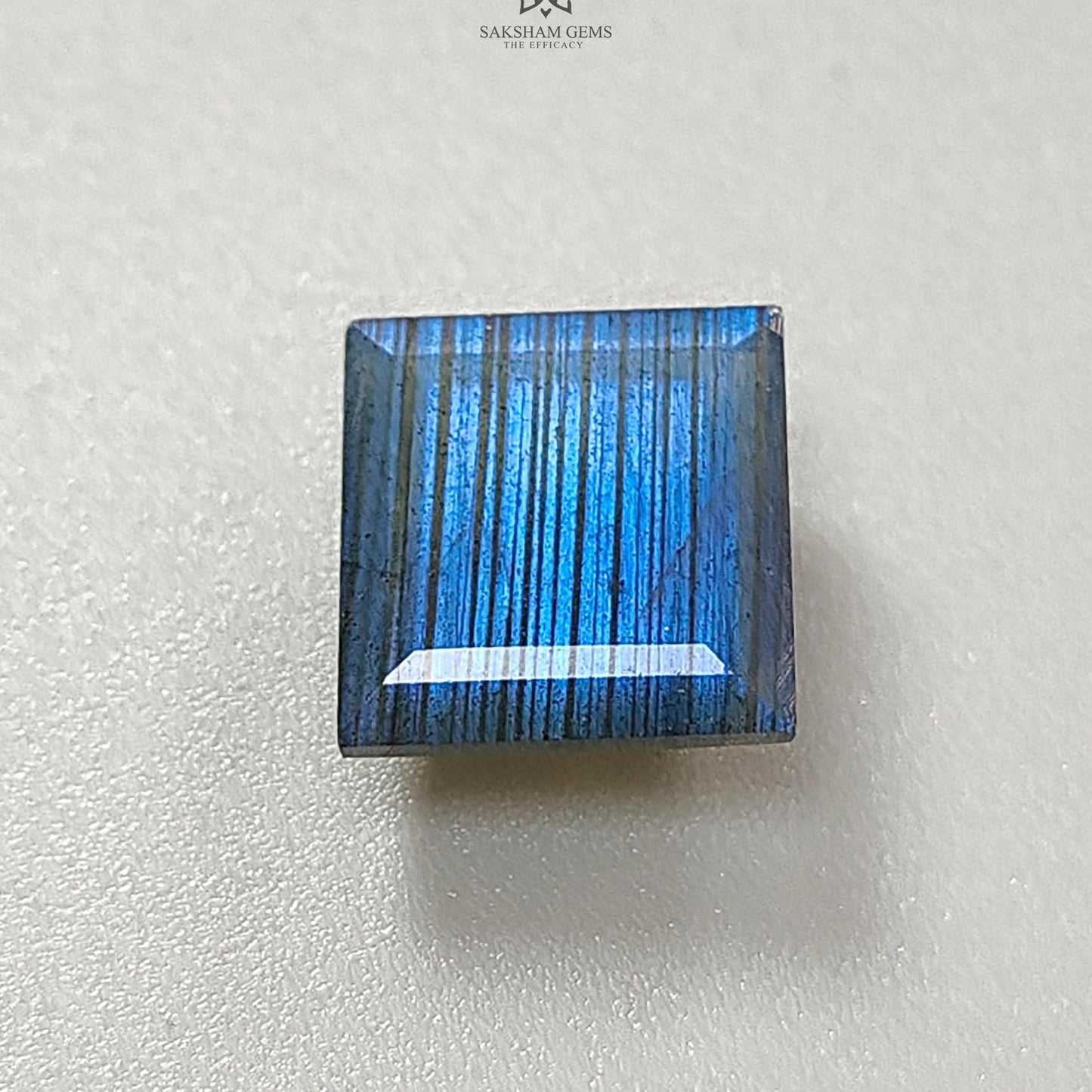 Labradorite Gemstone