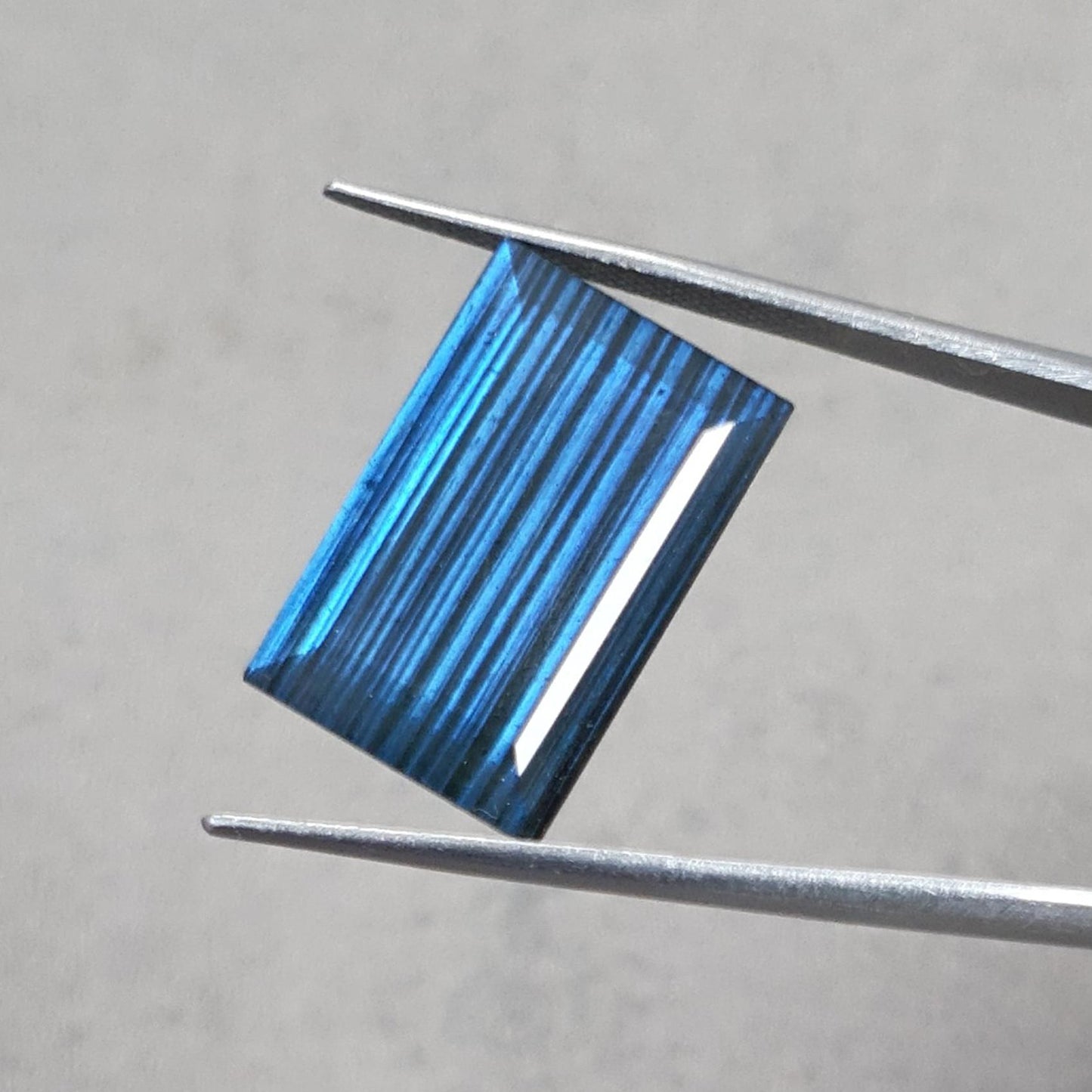 Labradorite Cabochon Fancy Cut : 20.00cts Natural Untreated Unheated Blue Labradorite Baguette Shape 1pc For Jewelry 21*14mm