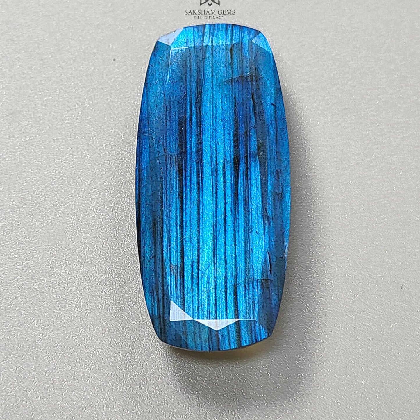 Labradorite Gemstone