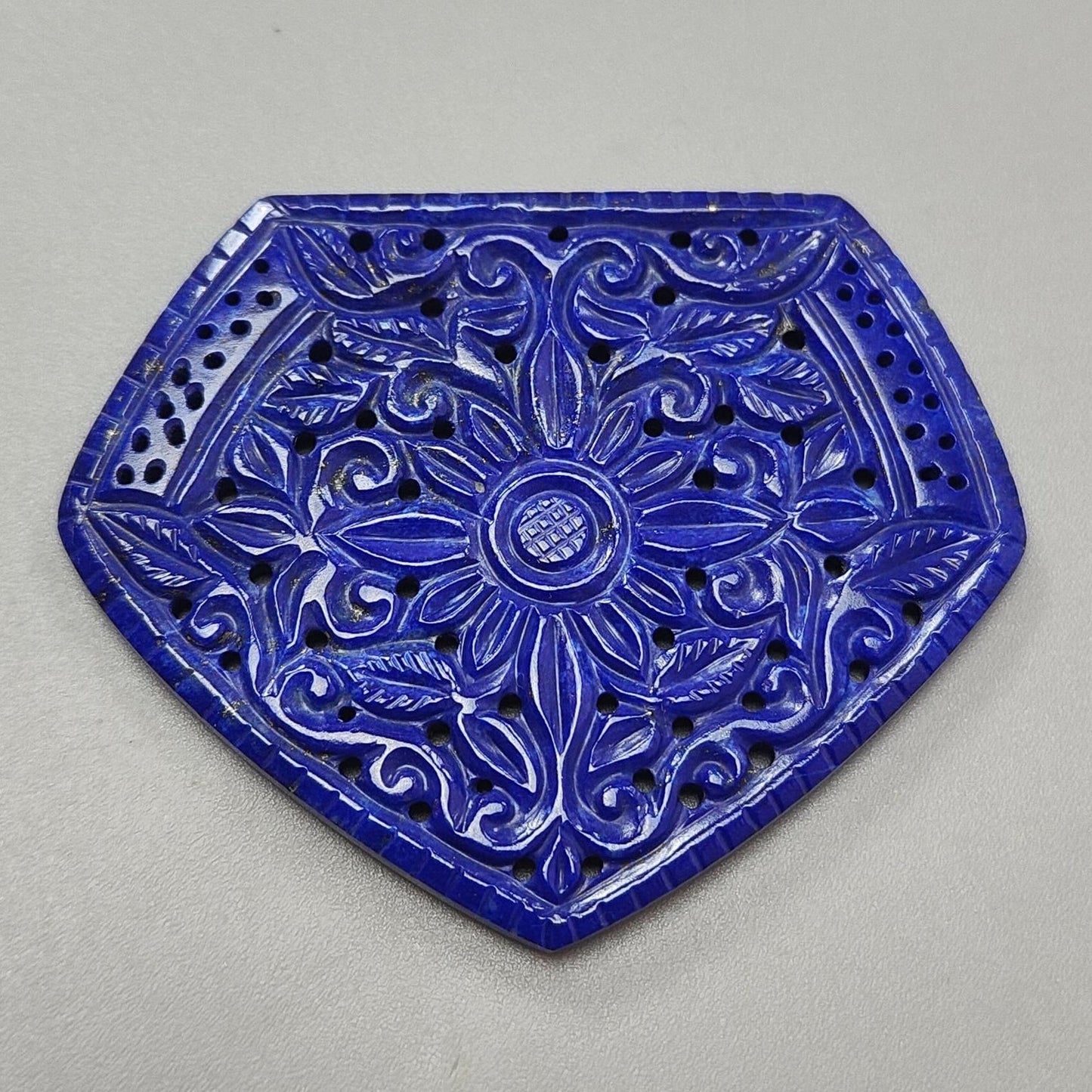 青金石