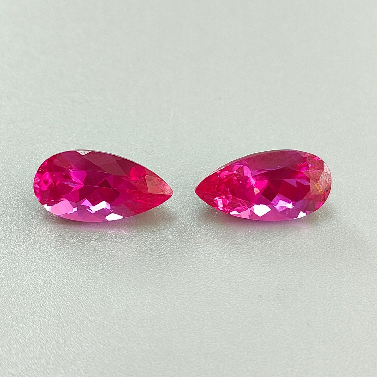 Synthetic Multi Color Gemstones Faceted Cut: Manmade Aquamarine, Morganite & Sapphire Pear Shape 18*9mm Pair for Jewelry