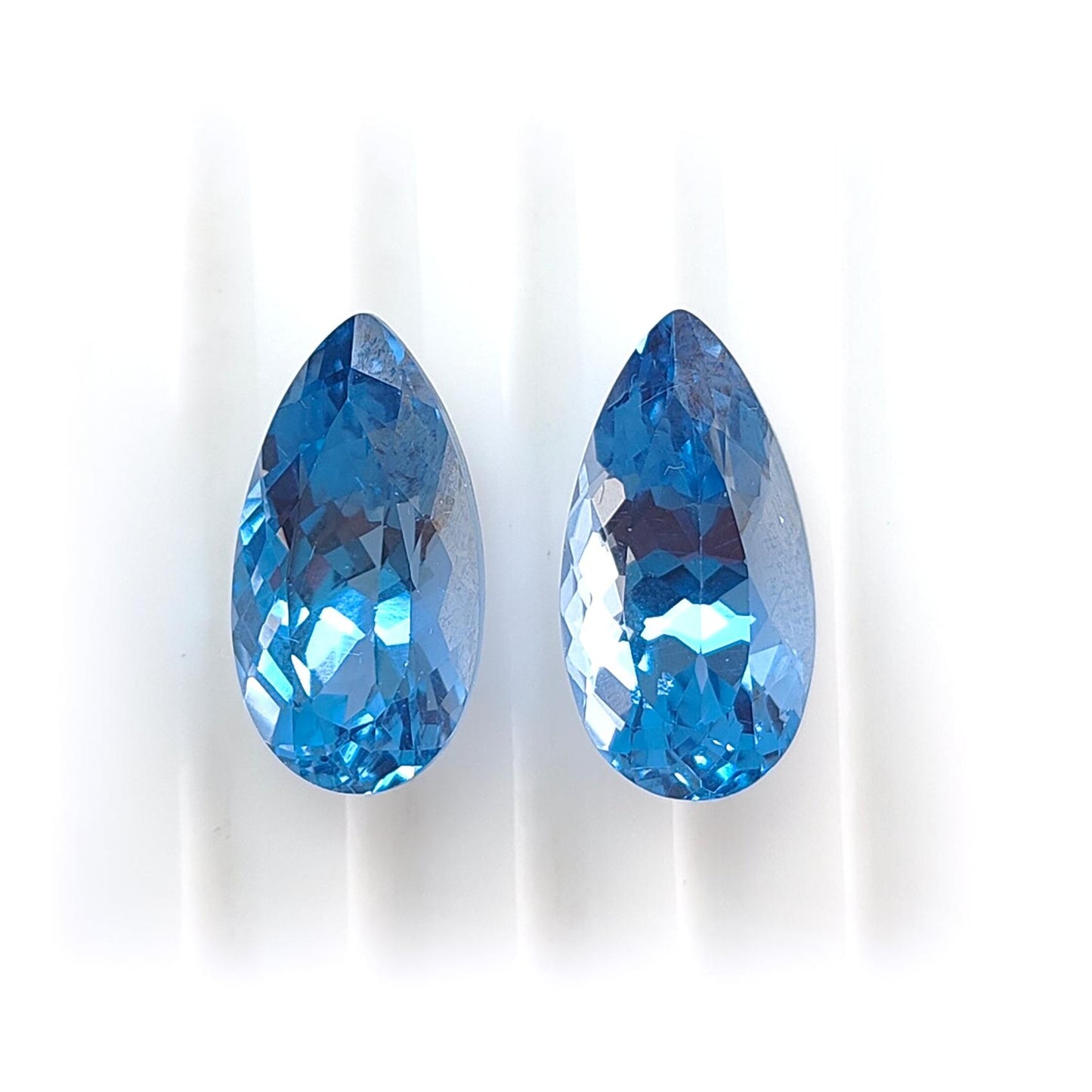 Synthetic Multi Color Gemstones Faceted Cut: Manmade Sapphire & Morganite Pear Shape 18*9mm Pair for Jewelry