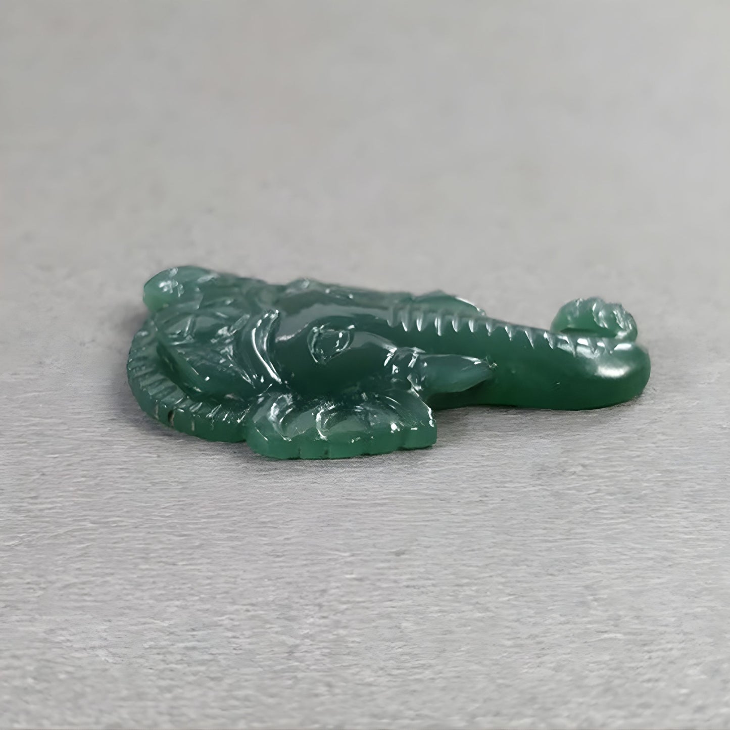 تمثال غانيشا من حجر الكوارتز