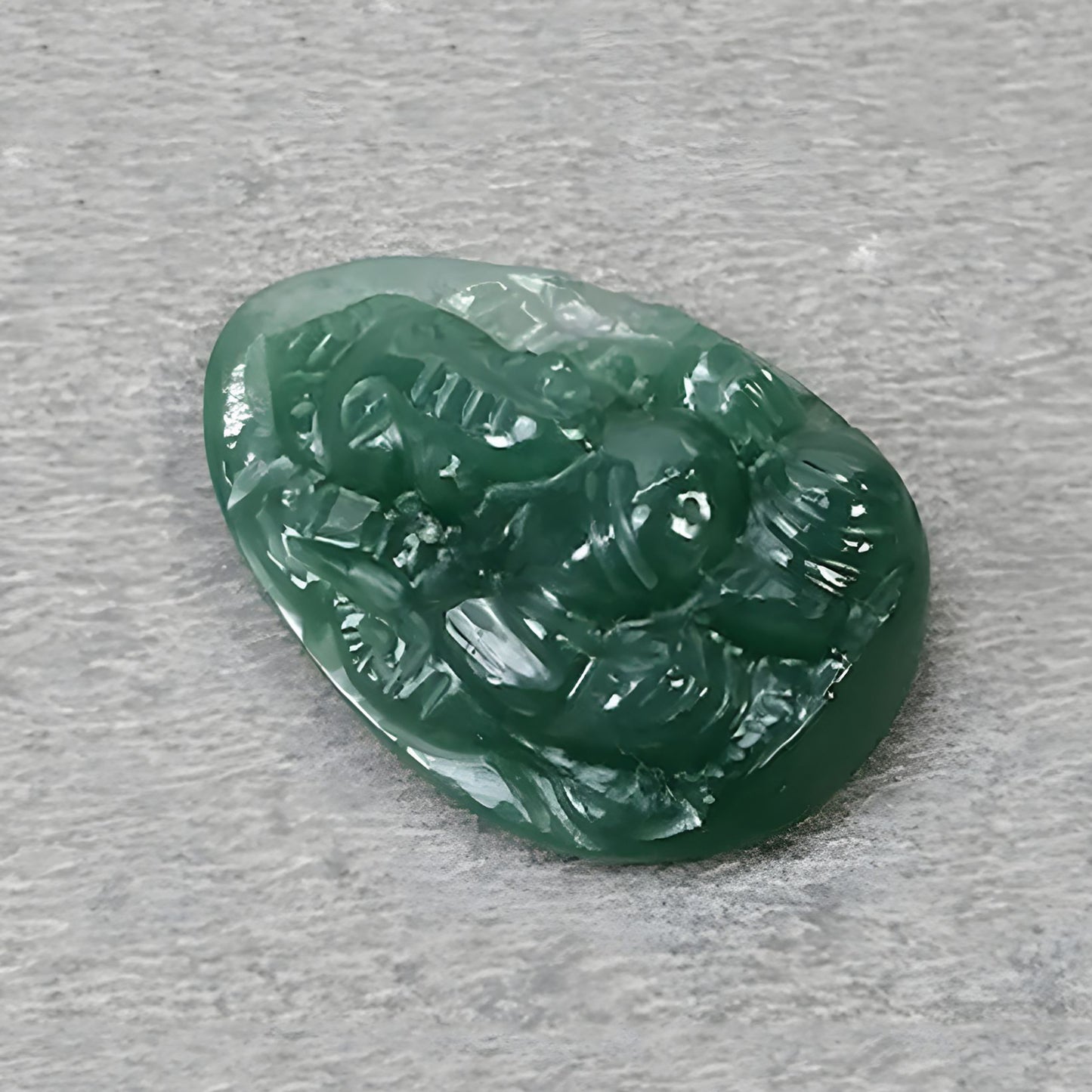 19.35cts Natural Untreated Green Quartz Gemstone Carving Lord Ganesh Shape