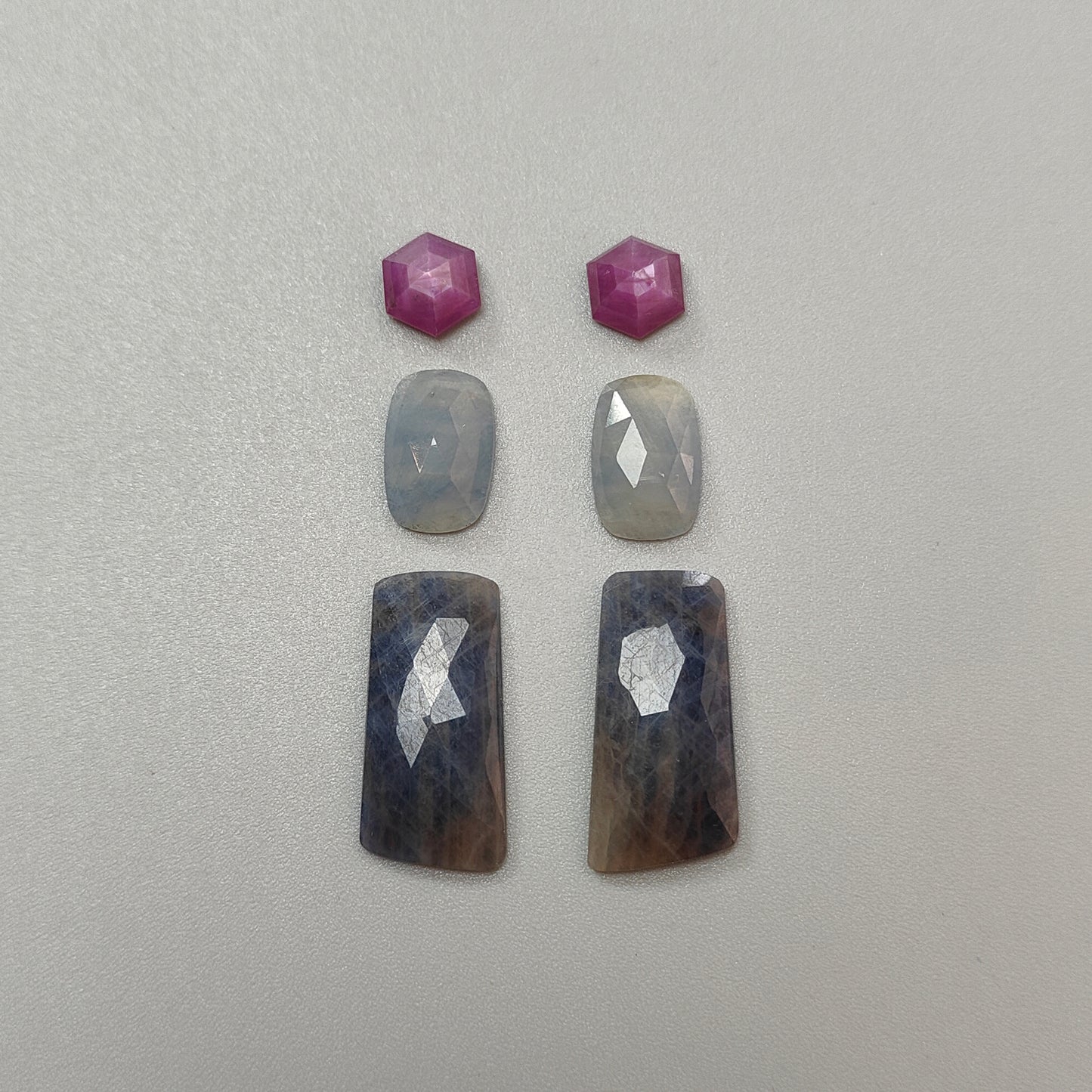 Saphir multi-facettes