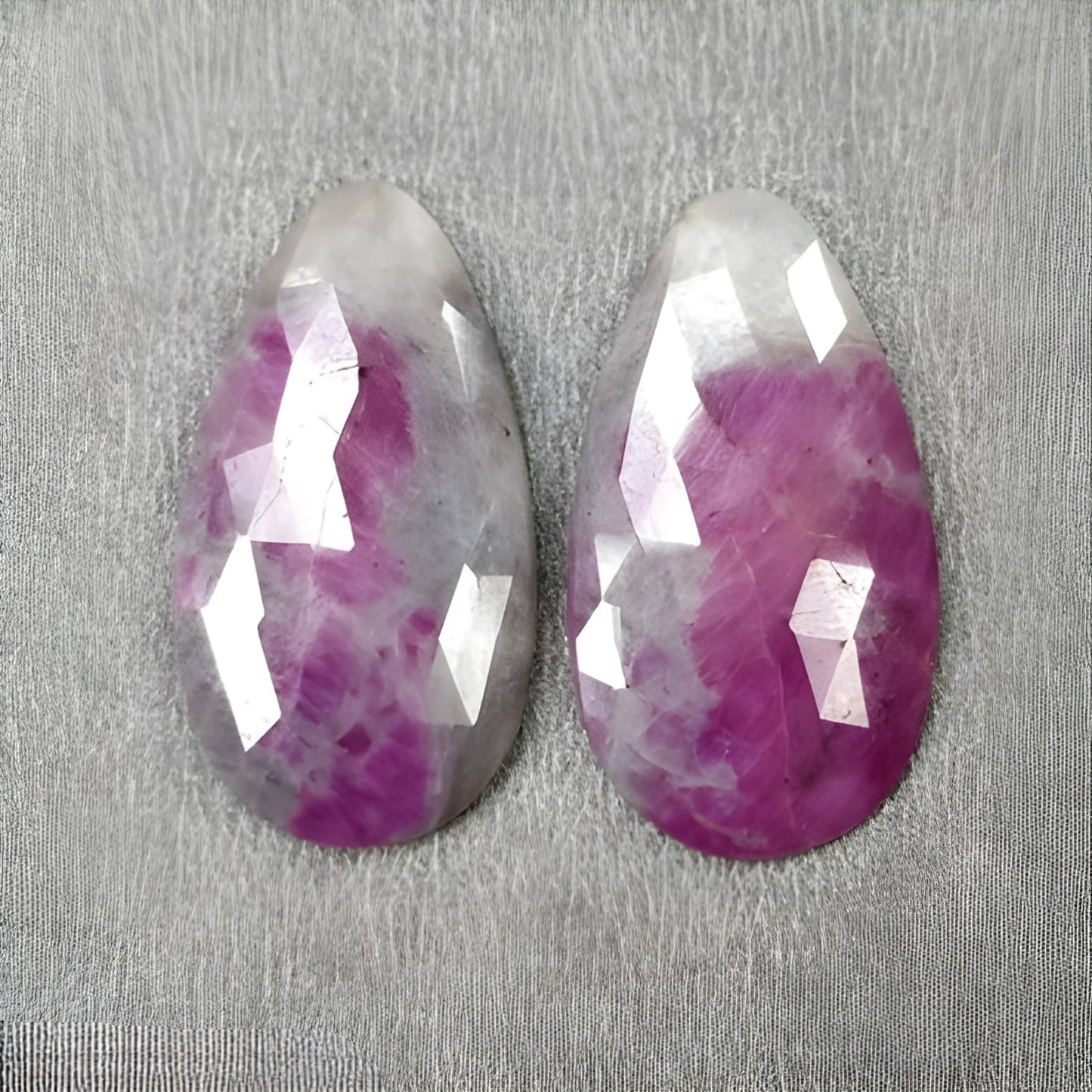 Bi-Color Multi Sapphire