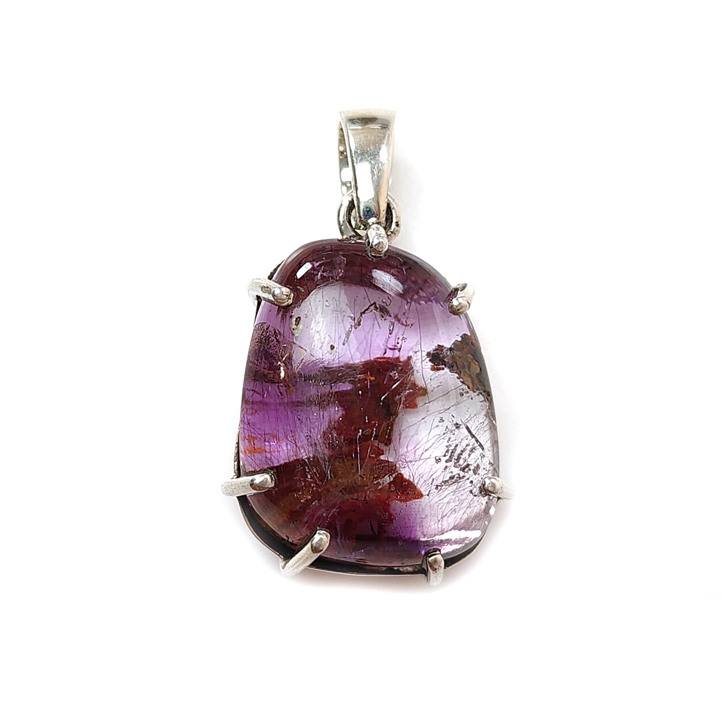 Amethyst pendant with silver setting