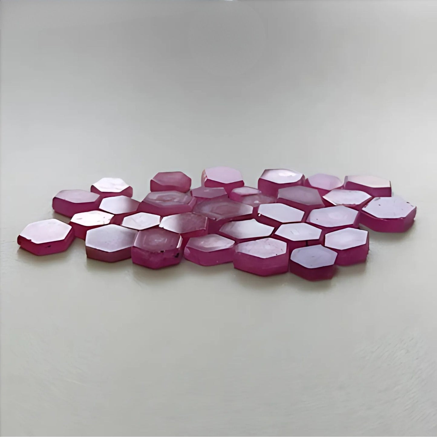 tranches plates de rubis naturel non traité