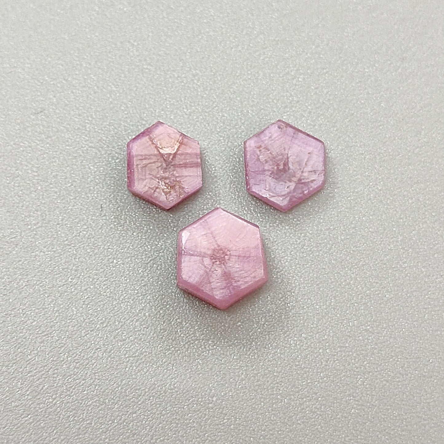 粉色蓝宝石珠宝
