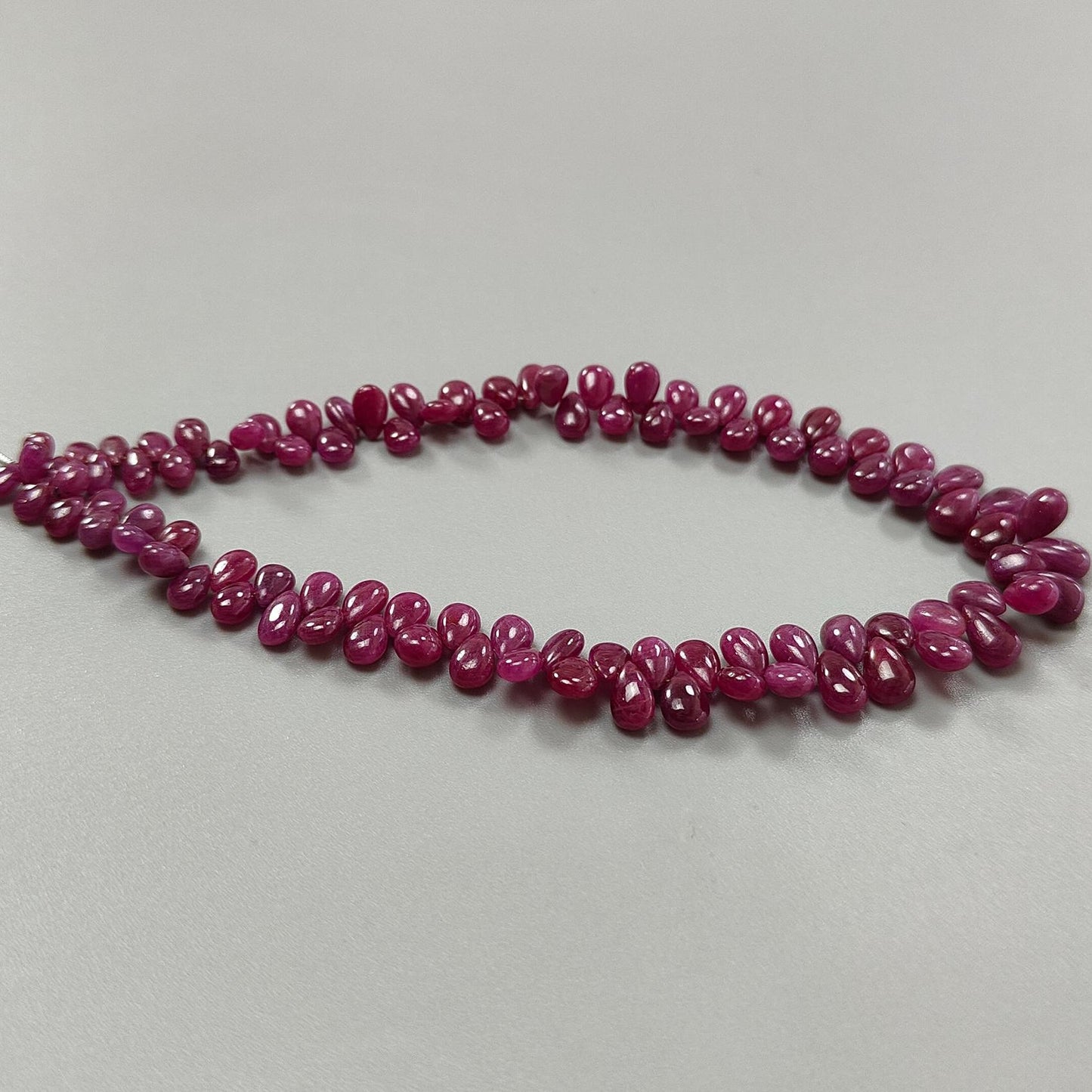 Red Ruby Smooth Loose Beads: 117.00cts (Approx) Natural Untreated Ruby Gemstone Pear Plain Briolette Beads 6*4mm - 9*5mm 5.5" 1 Strand