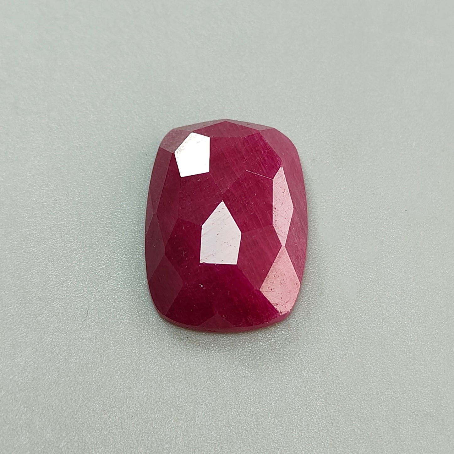 rubino rosso naturale