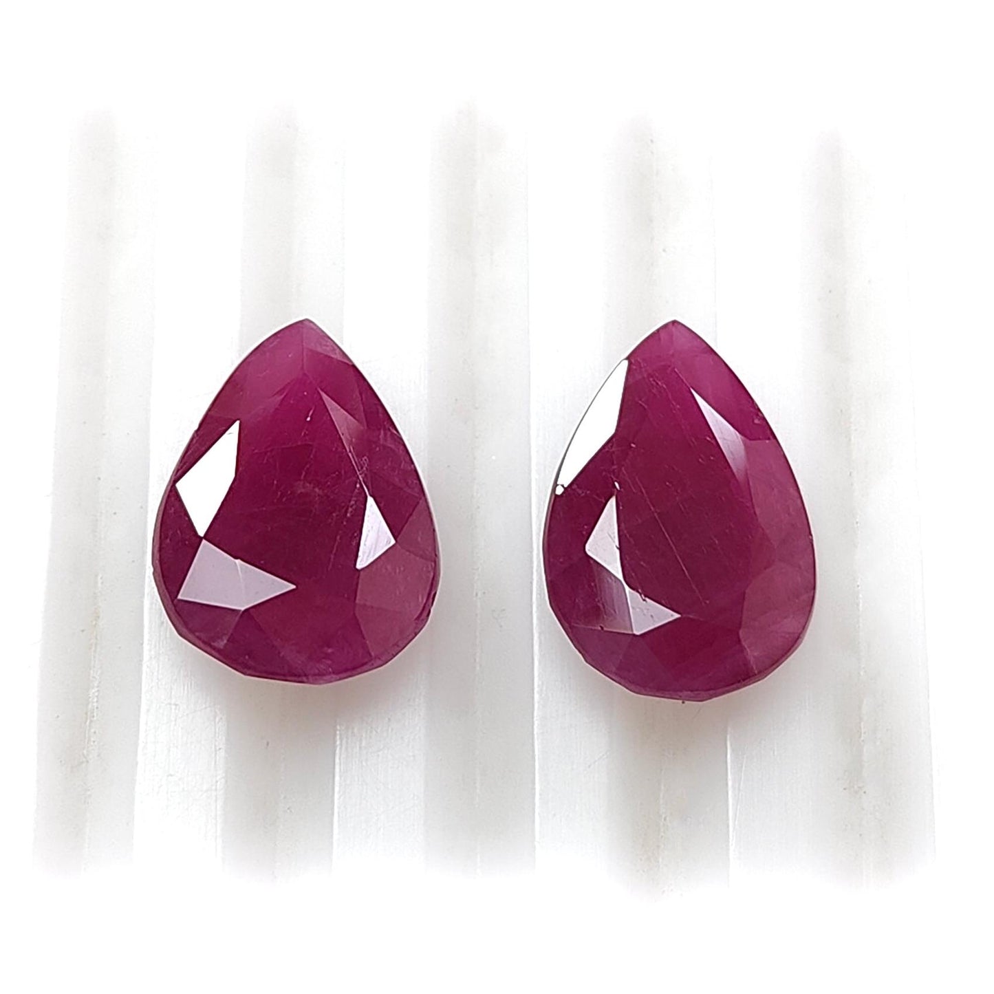 Ruby Pear Faceted Cut