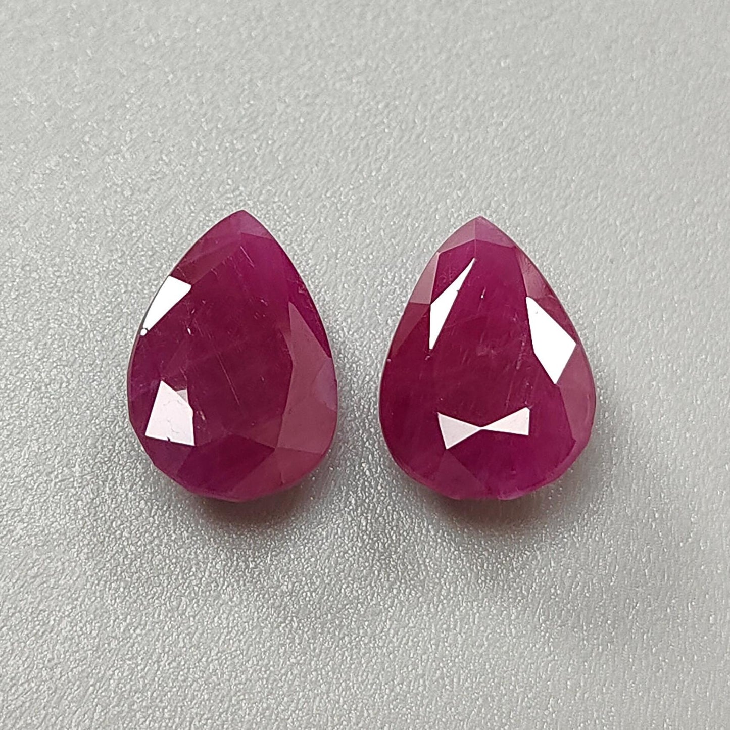 Ruby Gemstone Faceted Cut: 10.00cts Natural Untreated Unheated Red Ruby Pear Shape 13*9mm Pair for Jewelry July Birthstone