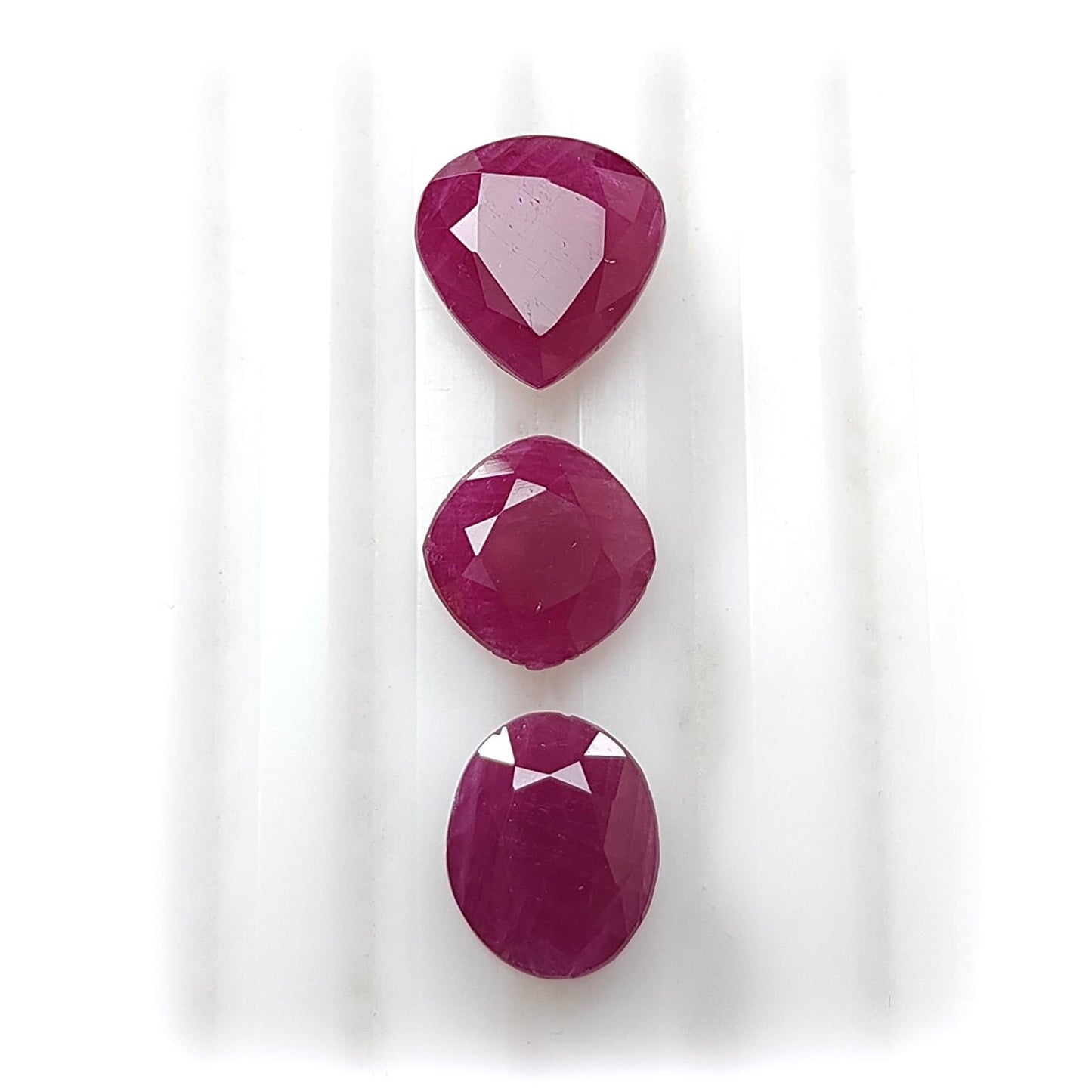 Ruby Gemstone Faceted Cut: 14.60cts Natural Untreated Red Ruby Cushion, Heart & Oval Shape 9mm - 11*9mm 3pcs Set for Jewelry July Birthstone