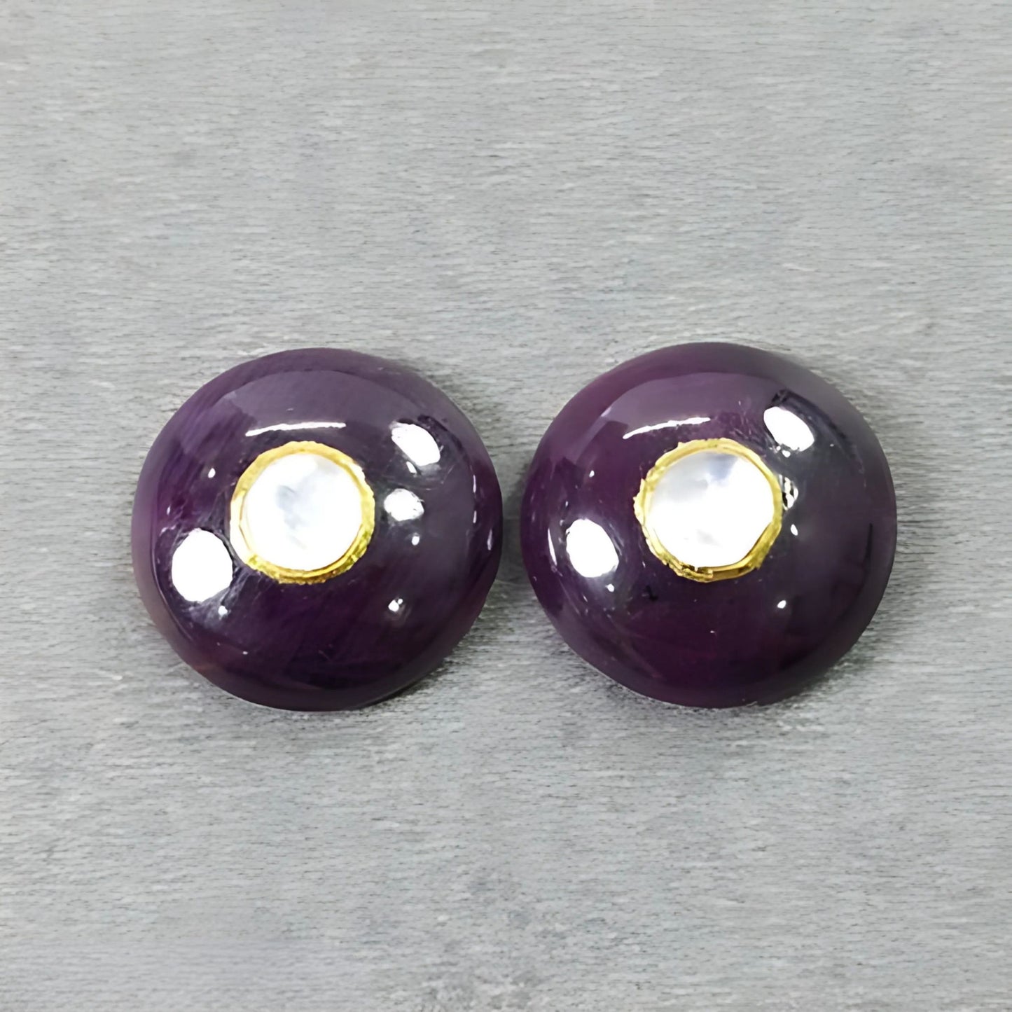 宝石用のルビー