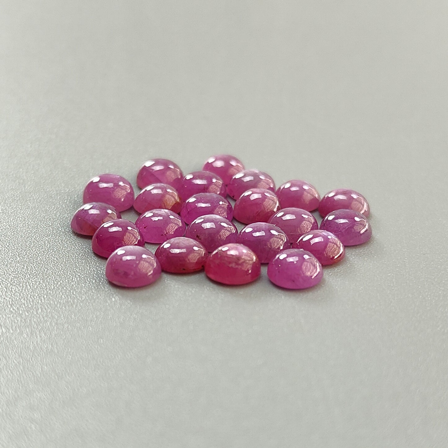 Rubino Cabochon