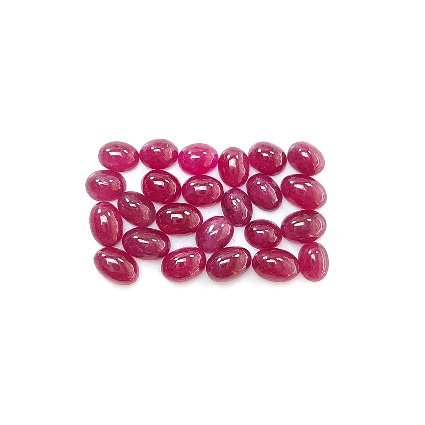 rubino rosso ovale cabochon