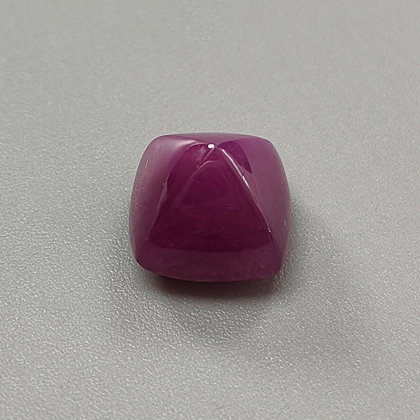 天然红宝石