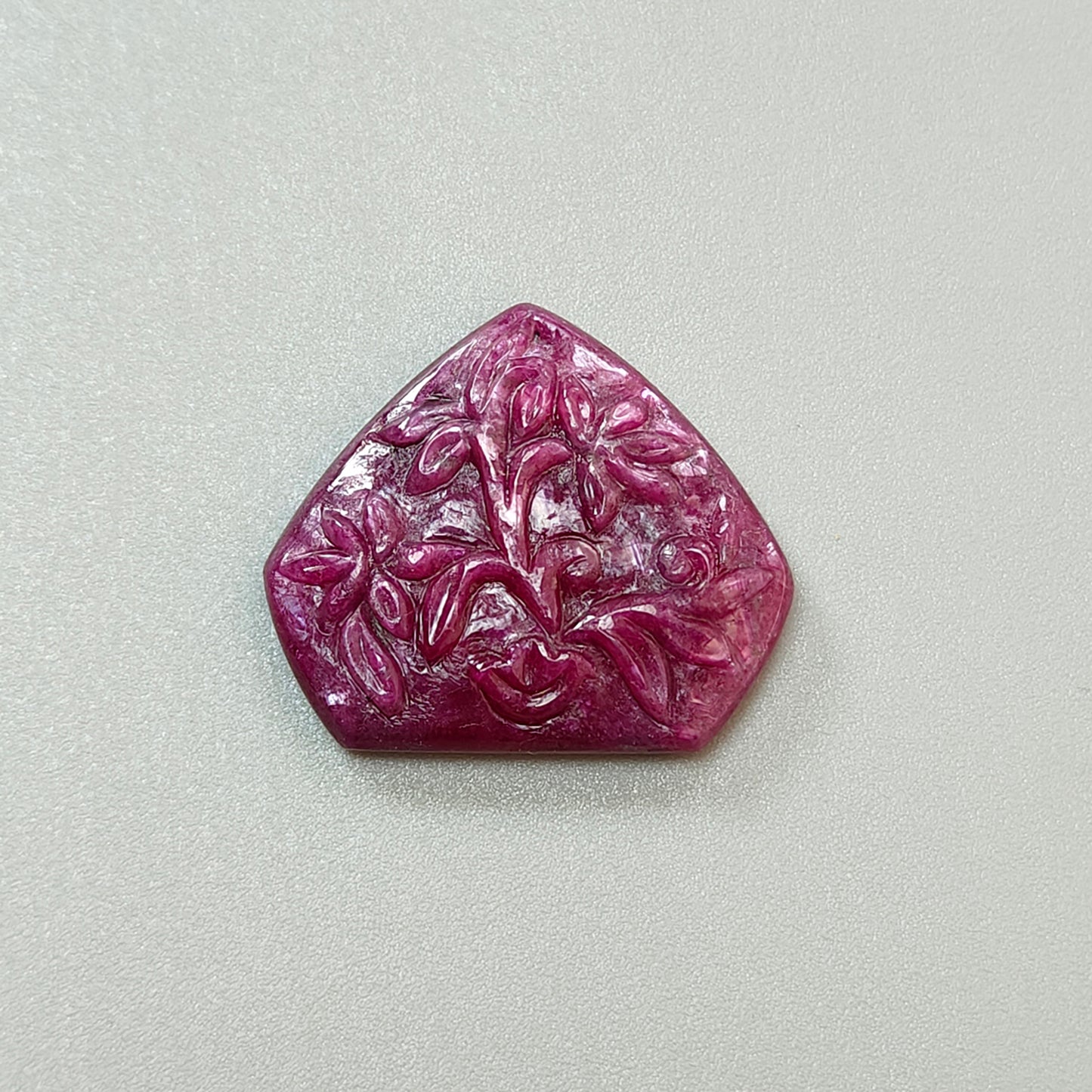 rubino rosso naturale