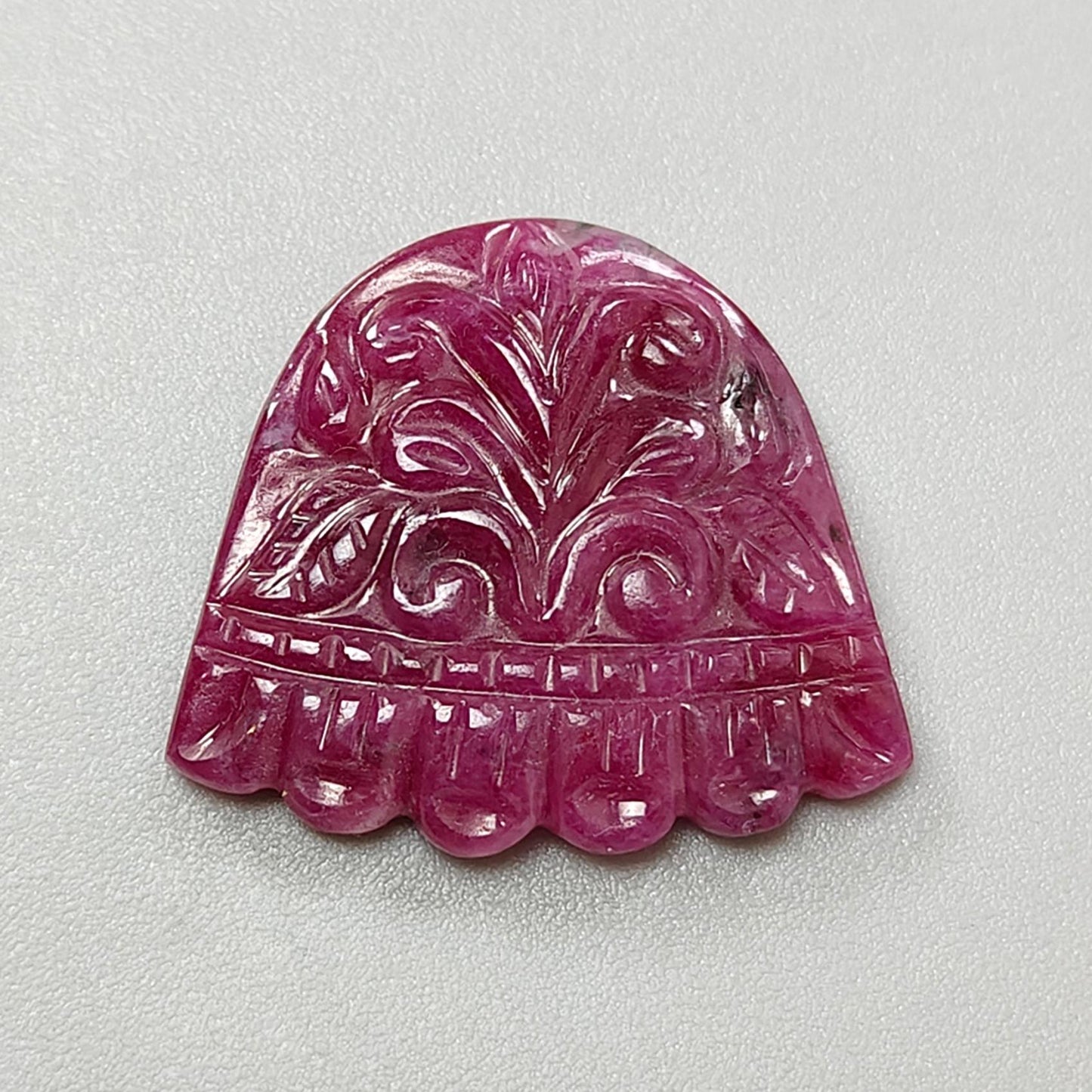 Ruby Gemstone Carving: 20.00cts Natural Untreated Unheated Red Ruby Hand Carved Fancy Shape 21*24mm 1pc for Jewelry July Birthstone