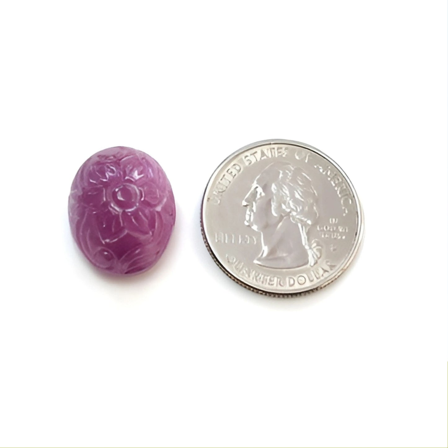 intaglio ovale in rubino rosso