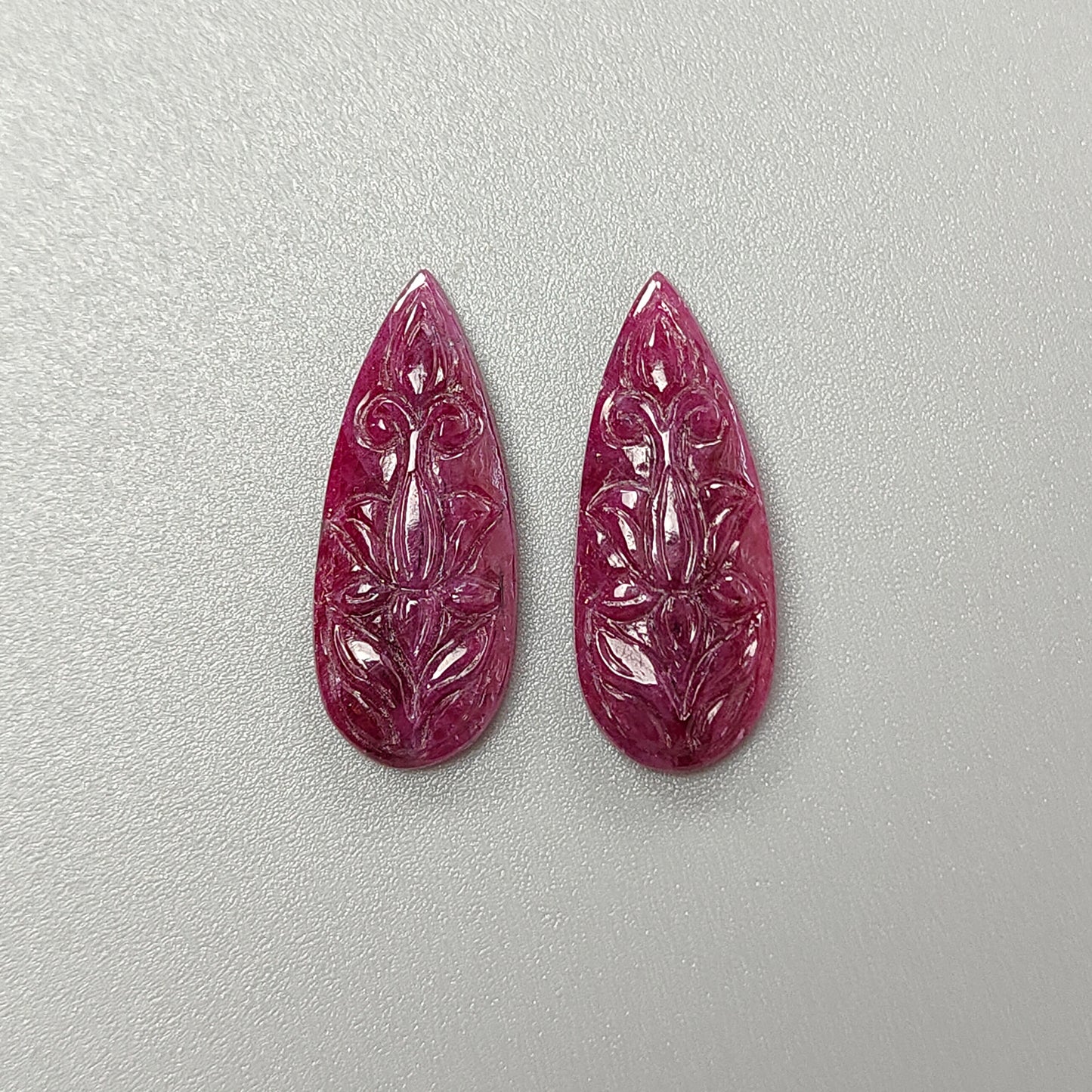 Ruby Gemstone Carving : 30.00cts Natural Untreated Unheated Red Ruby Hand Carved Pear Shape 28*12mm - 29*12mm 2pc